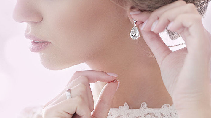 Best Daily Wear Earrings to invest in