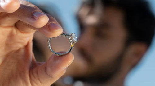 Lab-Grown Sapphire Engagement Rings: Why This Trend Is Growing in Popularity