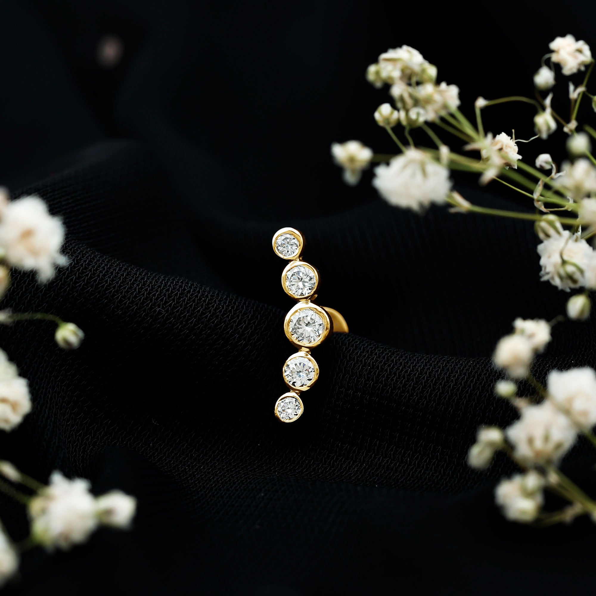 Graduated Style Diamond Crawler Earring for Helix Piercing Lab - ( EF-VS ) - Rosec Jewels