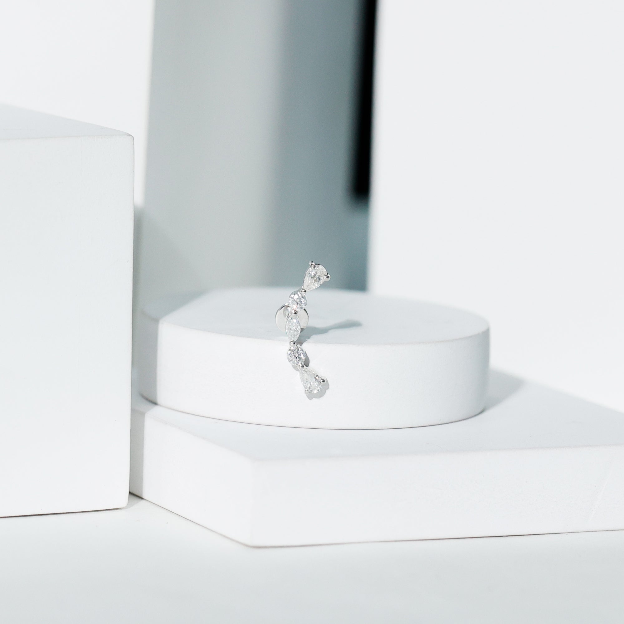 Simple Diamond Curved Crawler Earring for Helix Piercing Lab - ( EF-VS ) - Rosec Jewels