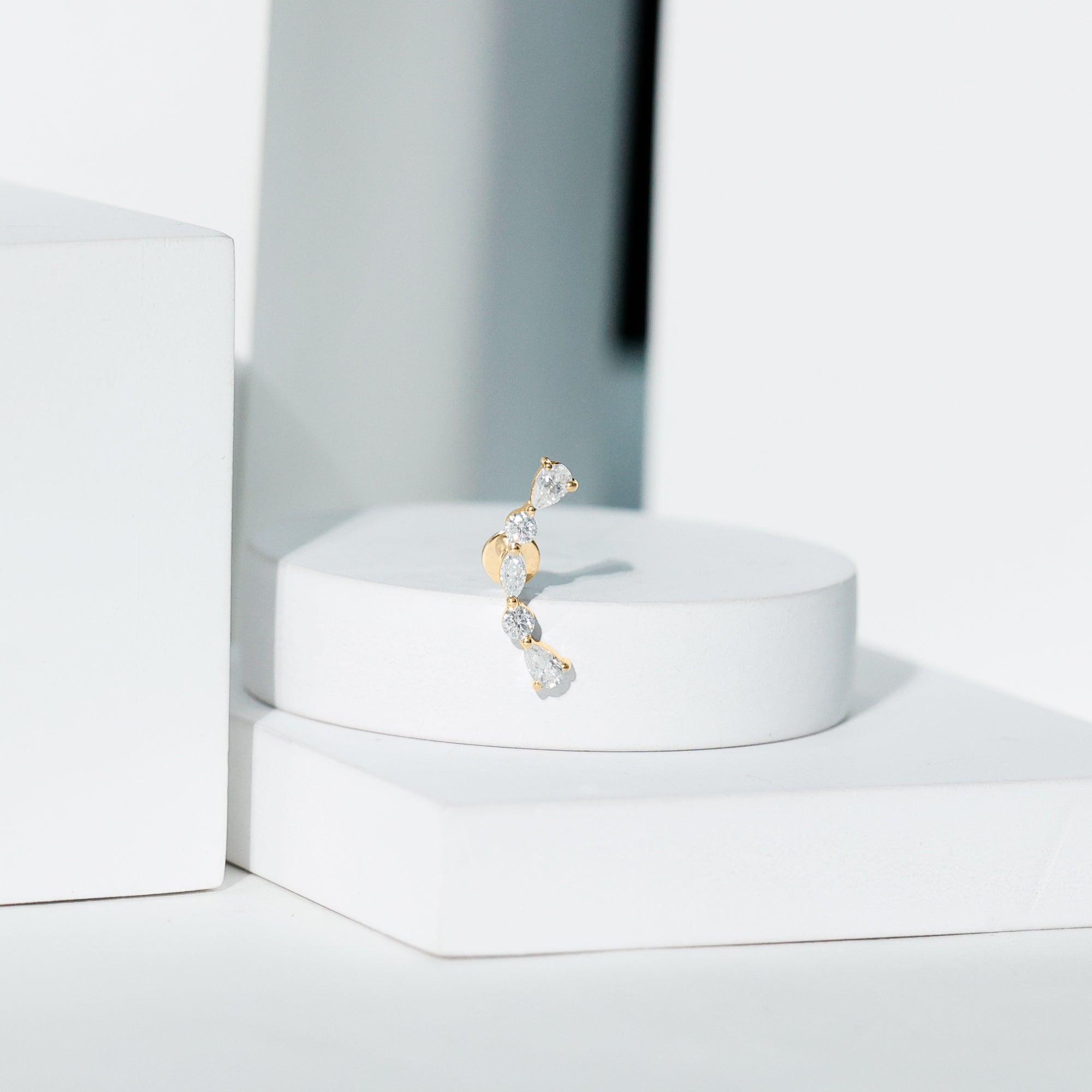 Simple Diamond Curved Crawler Earring for Helix Piercing Lab - ( EF-VS ) - Rosec Jewels