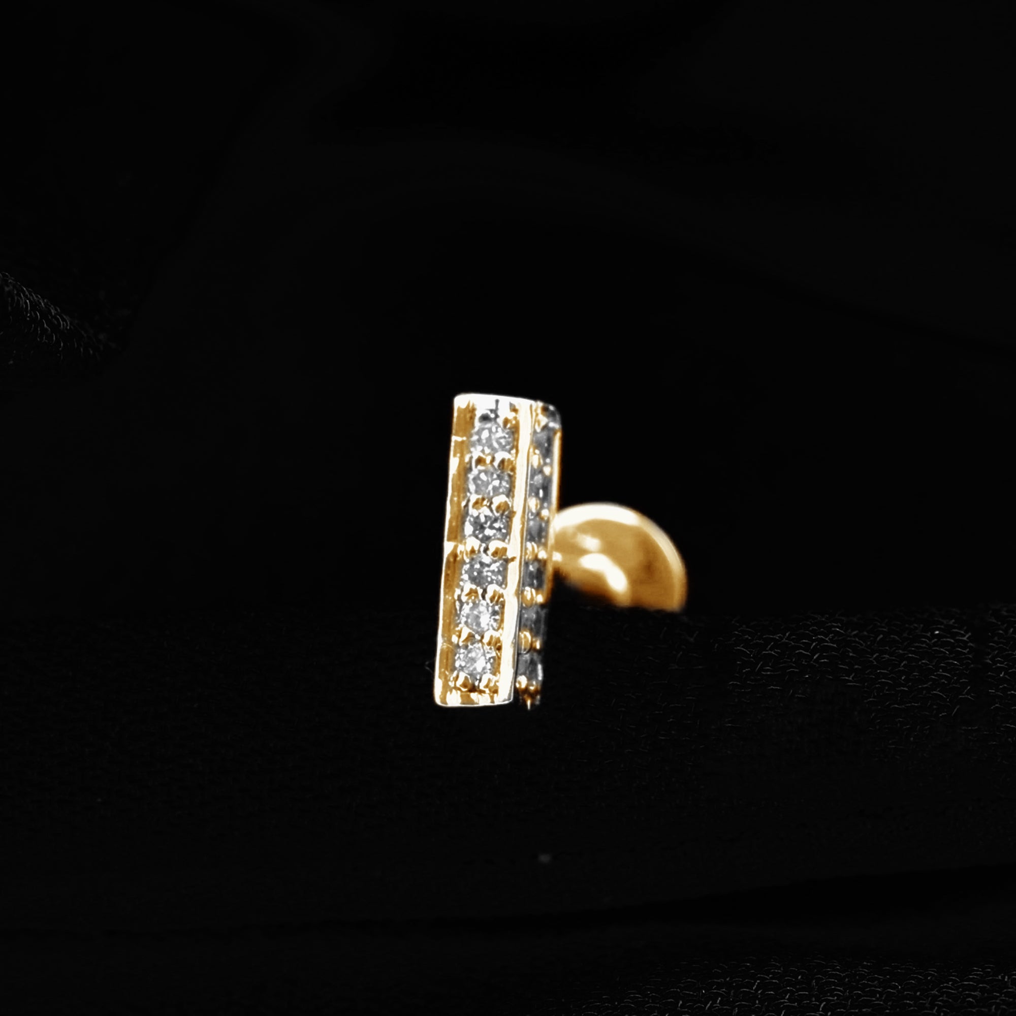 Round Moissanite Bar Earring for Cartilage Piercing D-VS1 - Rosec Jewels