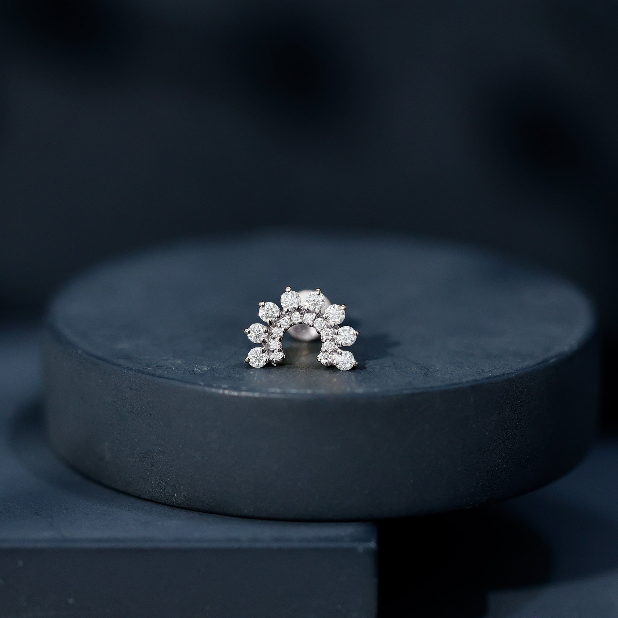 Certified Moissanite Cluster Curved Conch Earring D-VS1 - Rosec Jewels