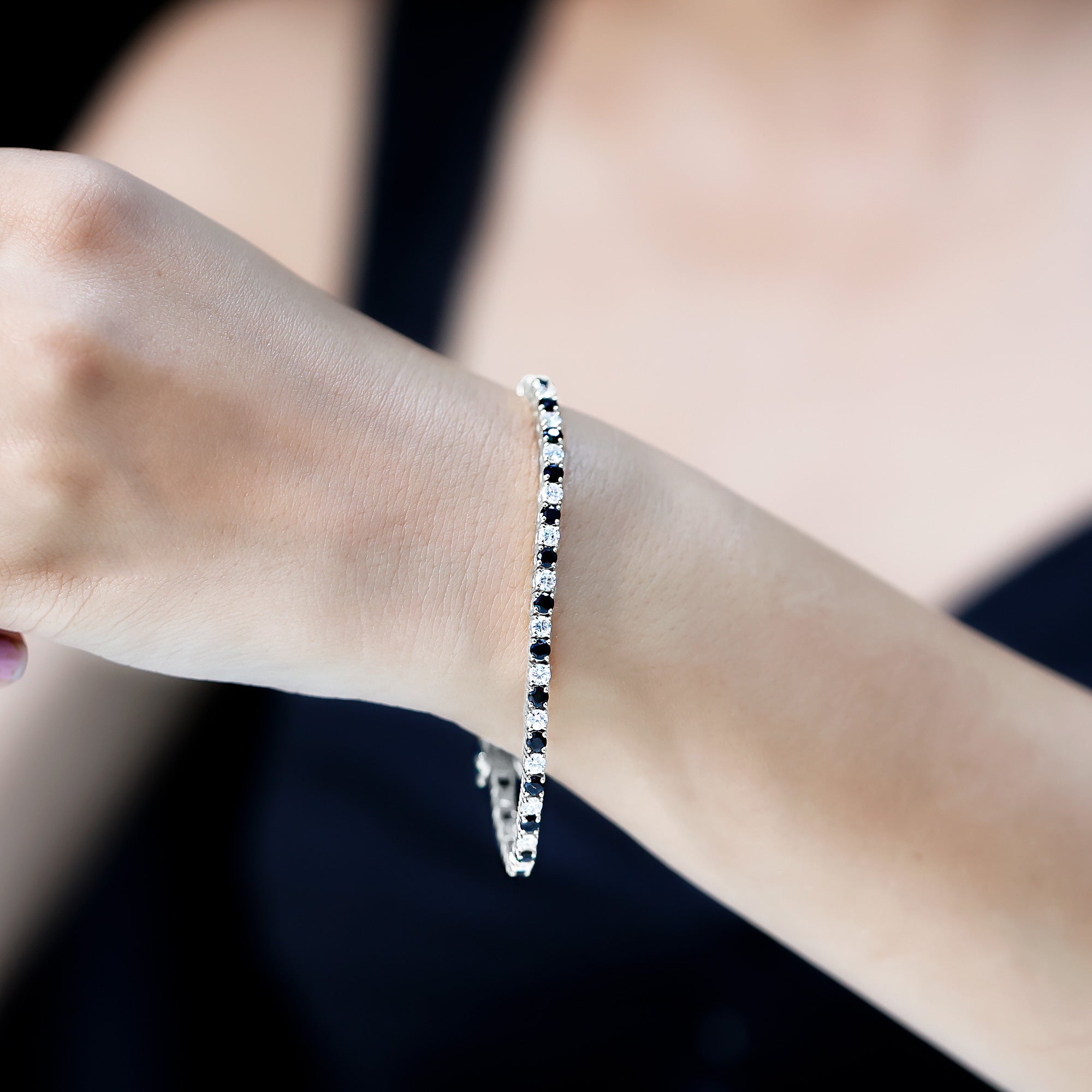 Prong Set Certified Lab Grown Black and White Diamond Tennis Bracelet AAAA ( Synthetic ) - Rosec Jewels