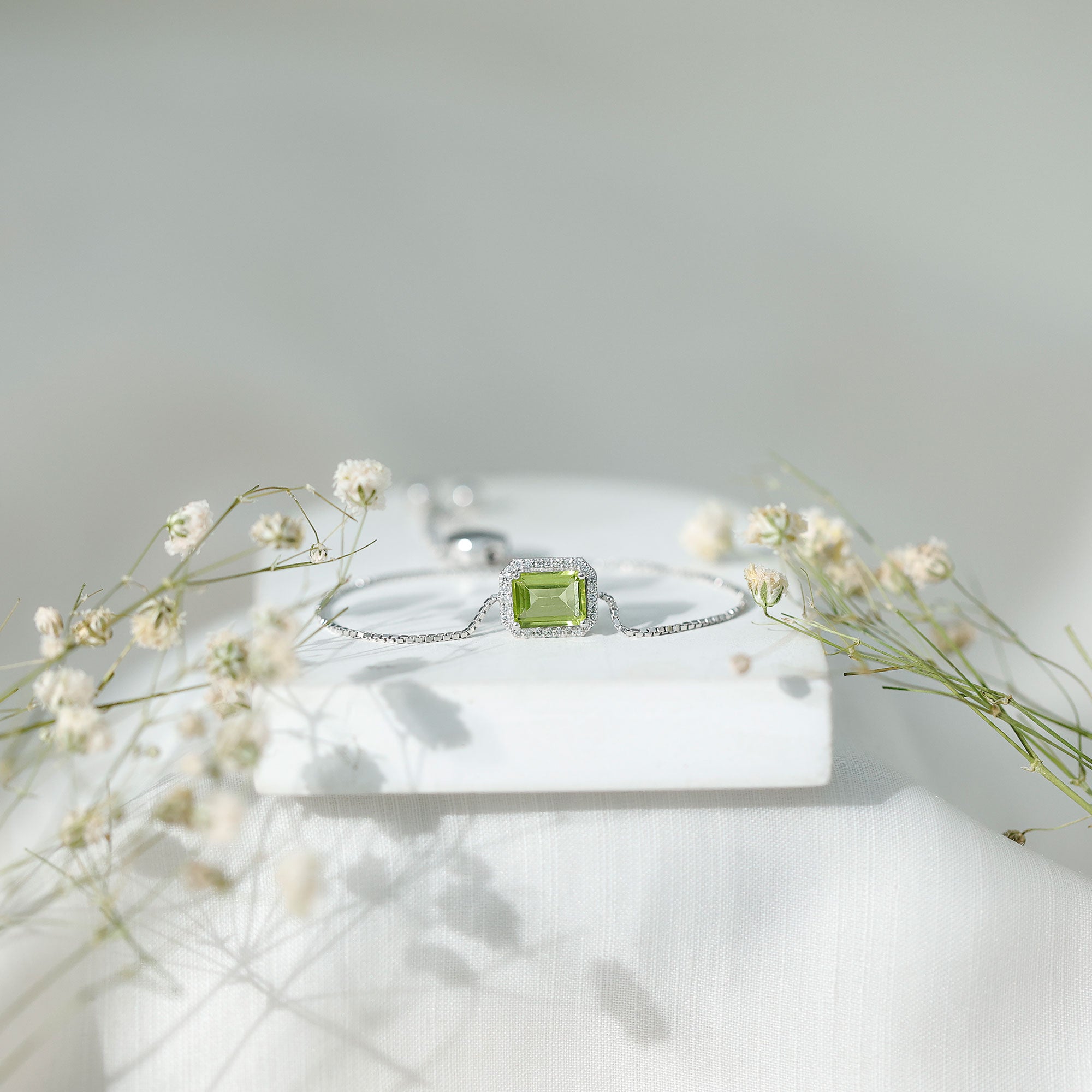 1.8 Carat Emerald Cut Peridot and Diamond Bolo Chain Bracelet AAA - Rosec Jewels