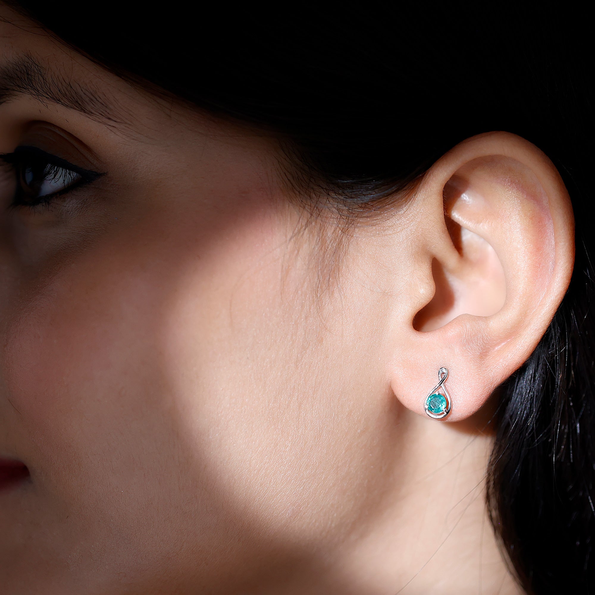 1 Carat Round Cut Emerald Solitaire Stud Earrings AAA - Rosec Jewels