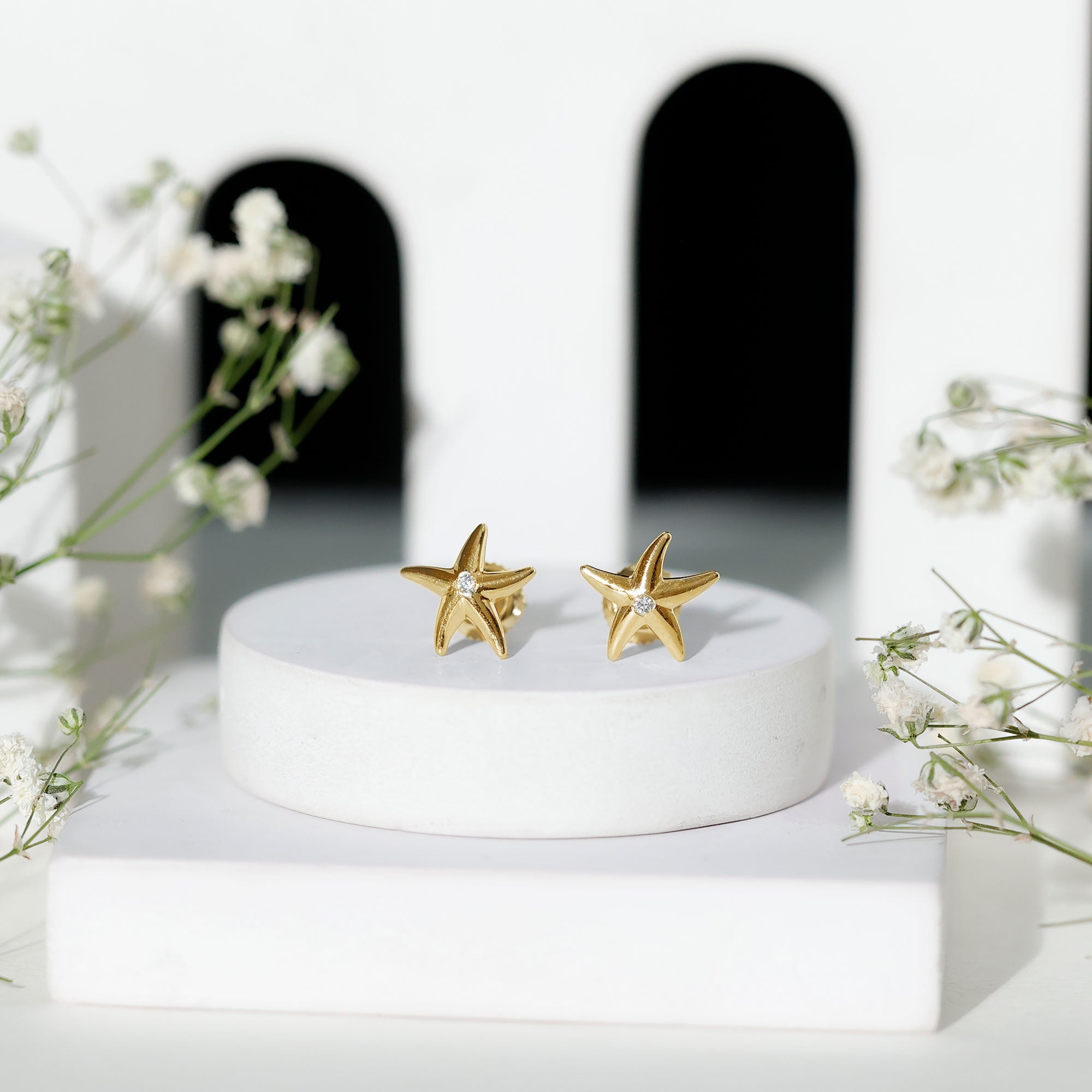 Bezel Set Round Moissanite Starfish Stud Earrings D-VS1 - Rosec Jewels