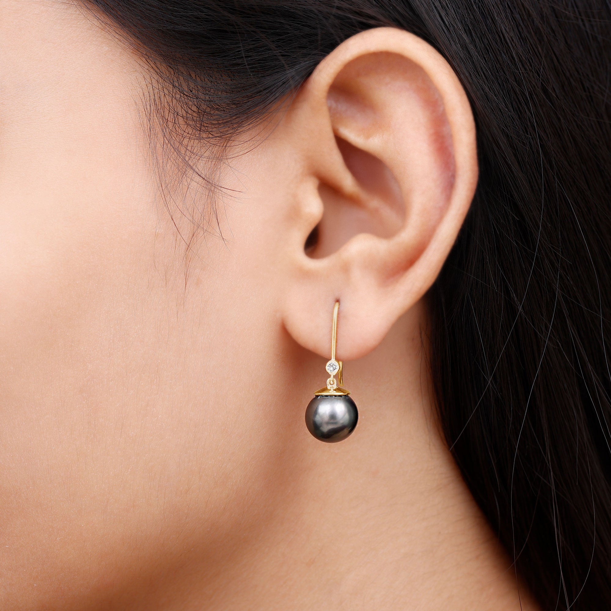 16 Carat Tahitian Black Pearl Dangling Earrings with Diamond AAA - Rosec Jewels