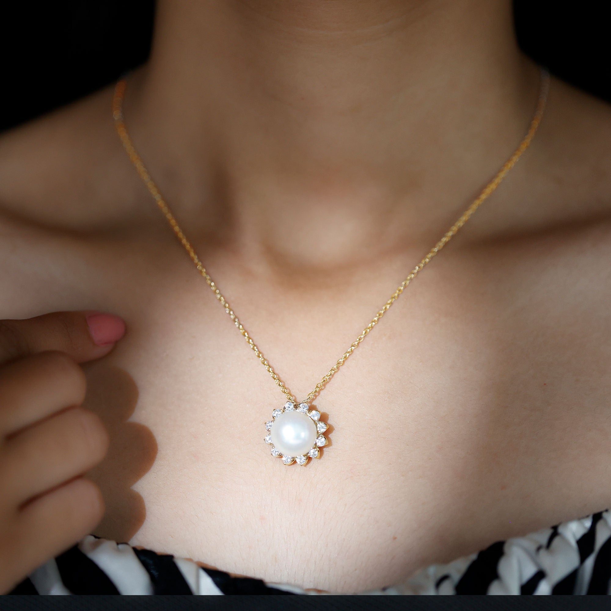 Freshwater Pearl and Moissanite Flower Chain Necklace AAA - Rosec Jewels