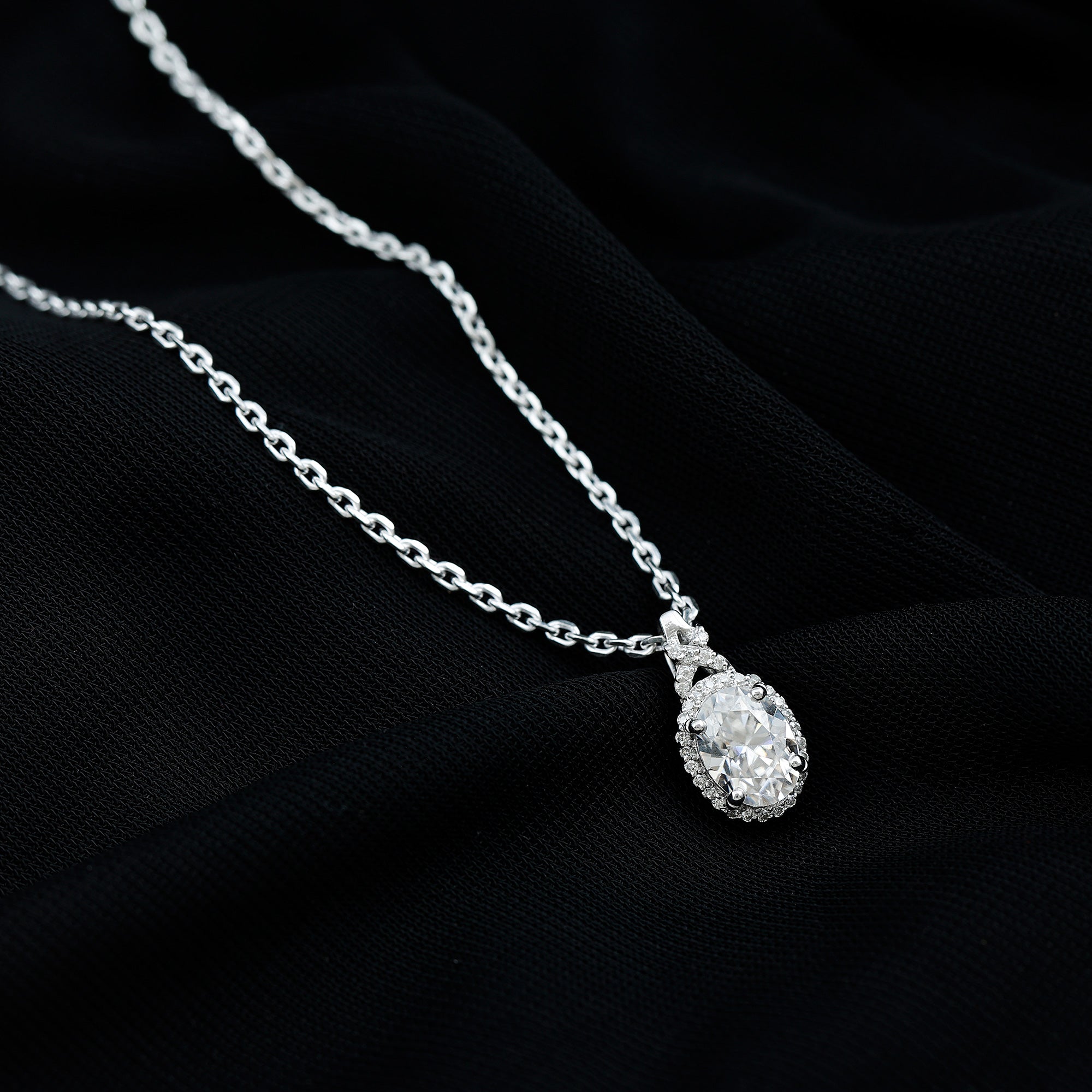 Lab Grown Diamond Vintage Style Pendant With Halo Lab - ( EF-VS ) - Rosec Jewels