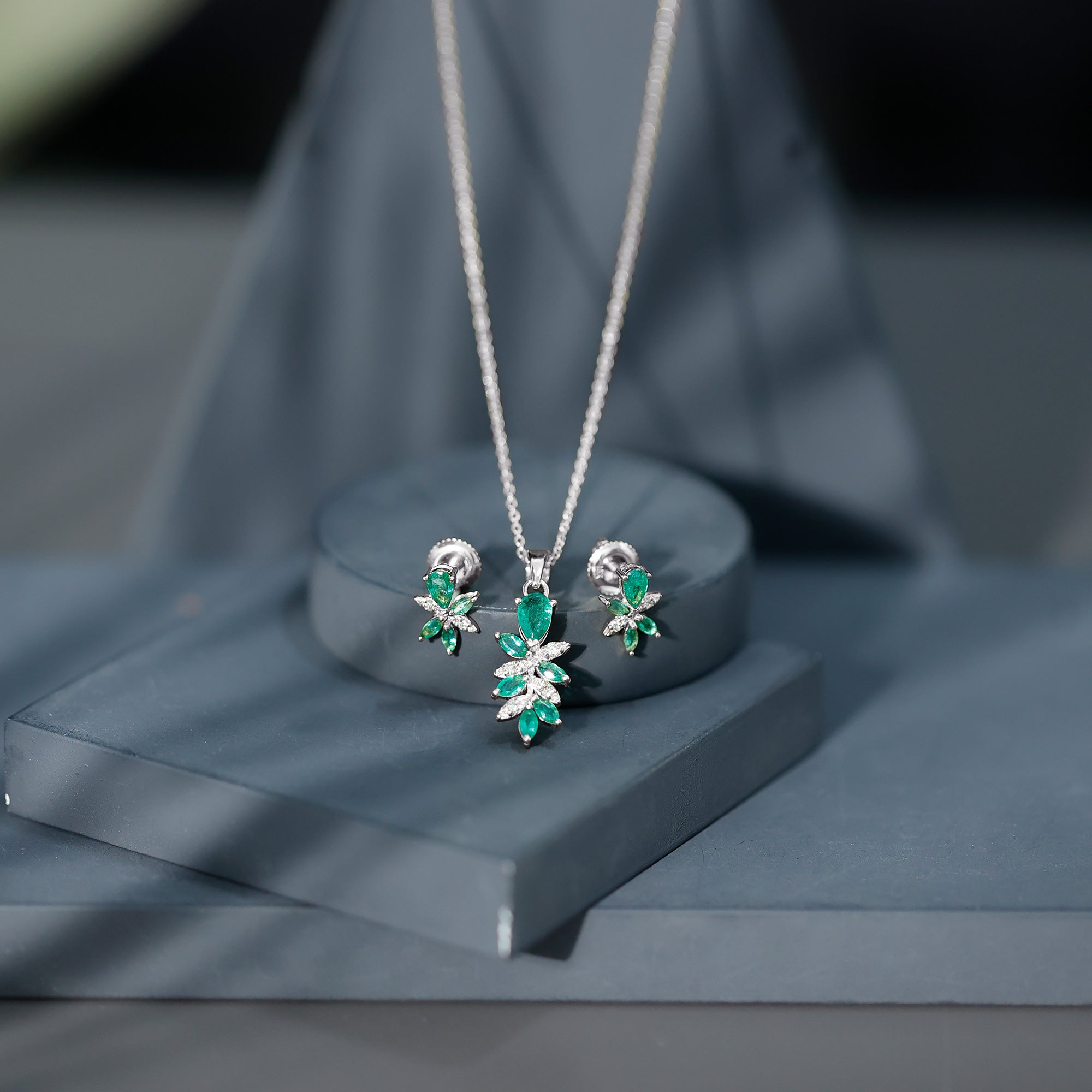 Nature Inspired Emerald and Diamond Dangle jewelry Set AAA - Rosec Jewels