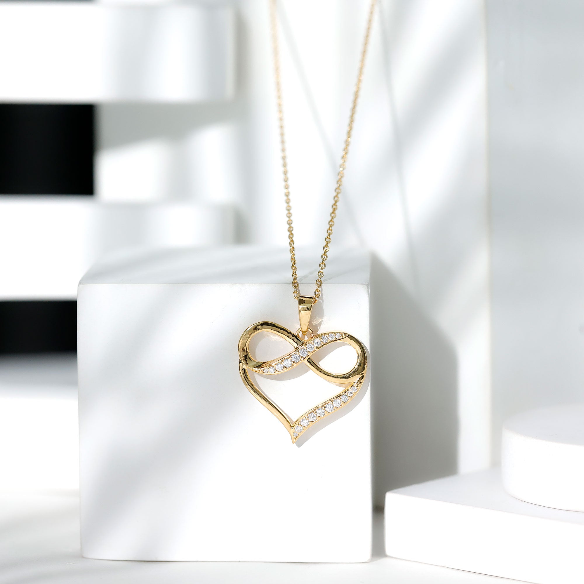 Certified Moissanite Infinity Heart Pendant Necklace D-VS1 - Rosec Jewels