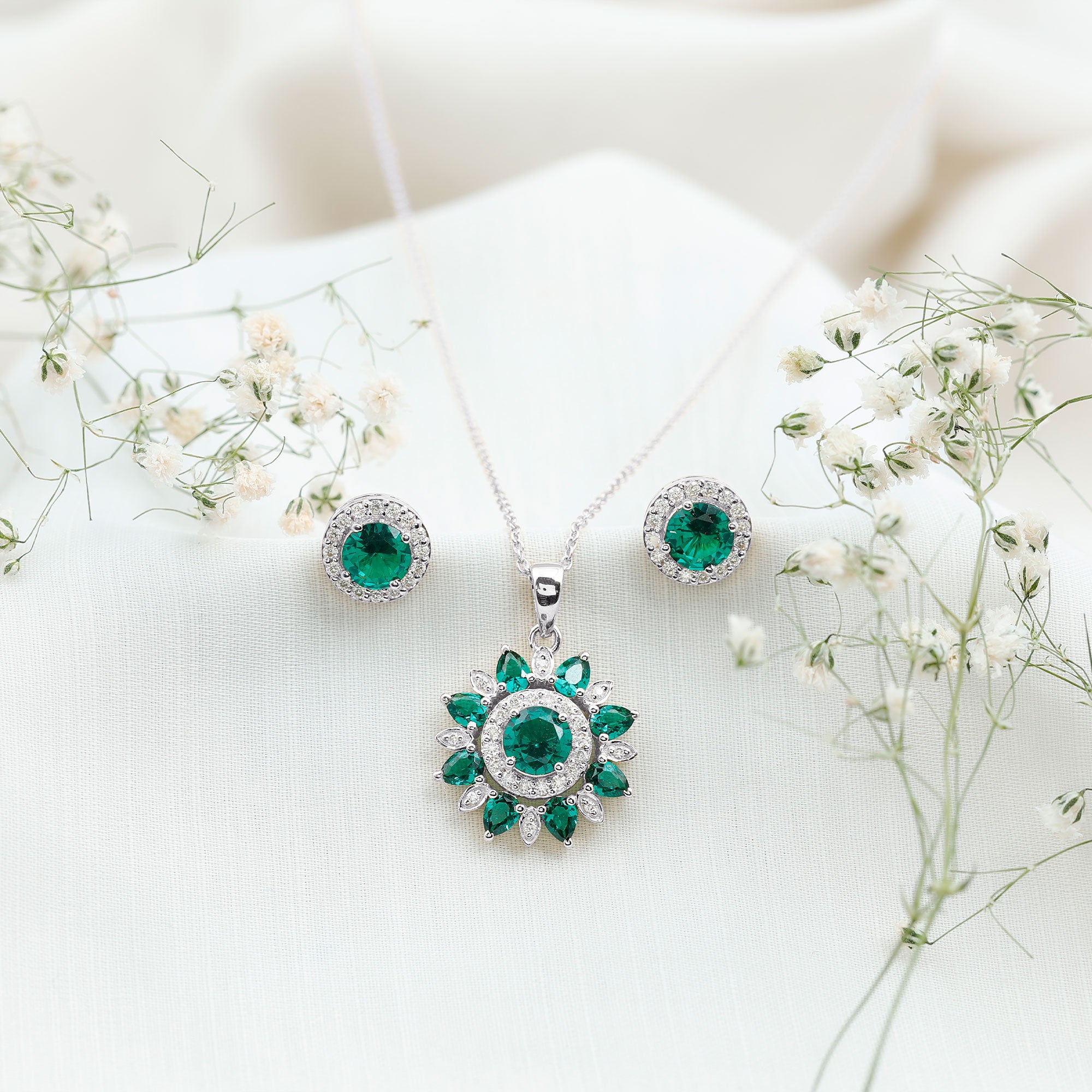 Certified Lab Created Emerald and Diamond Flower Jewelry Set AAAA - Rosec Jewels