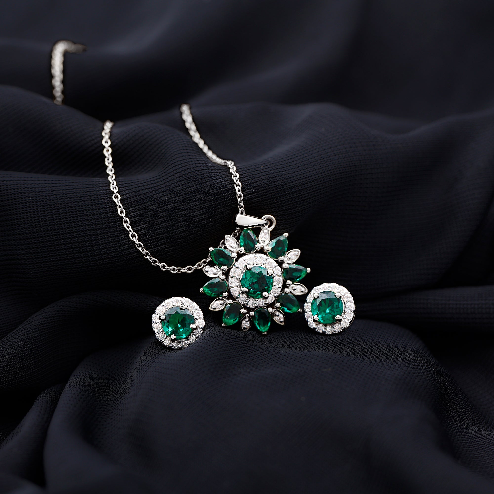 Certified Lab Created Emerald and Diamond Flower Jewelry Set AAAA - Rosec Jewels