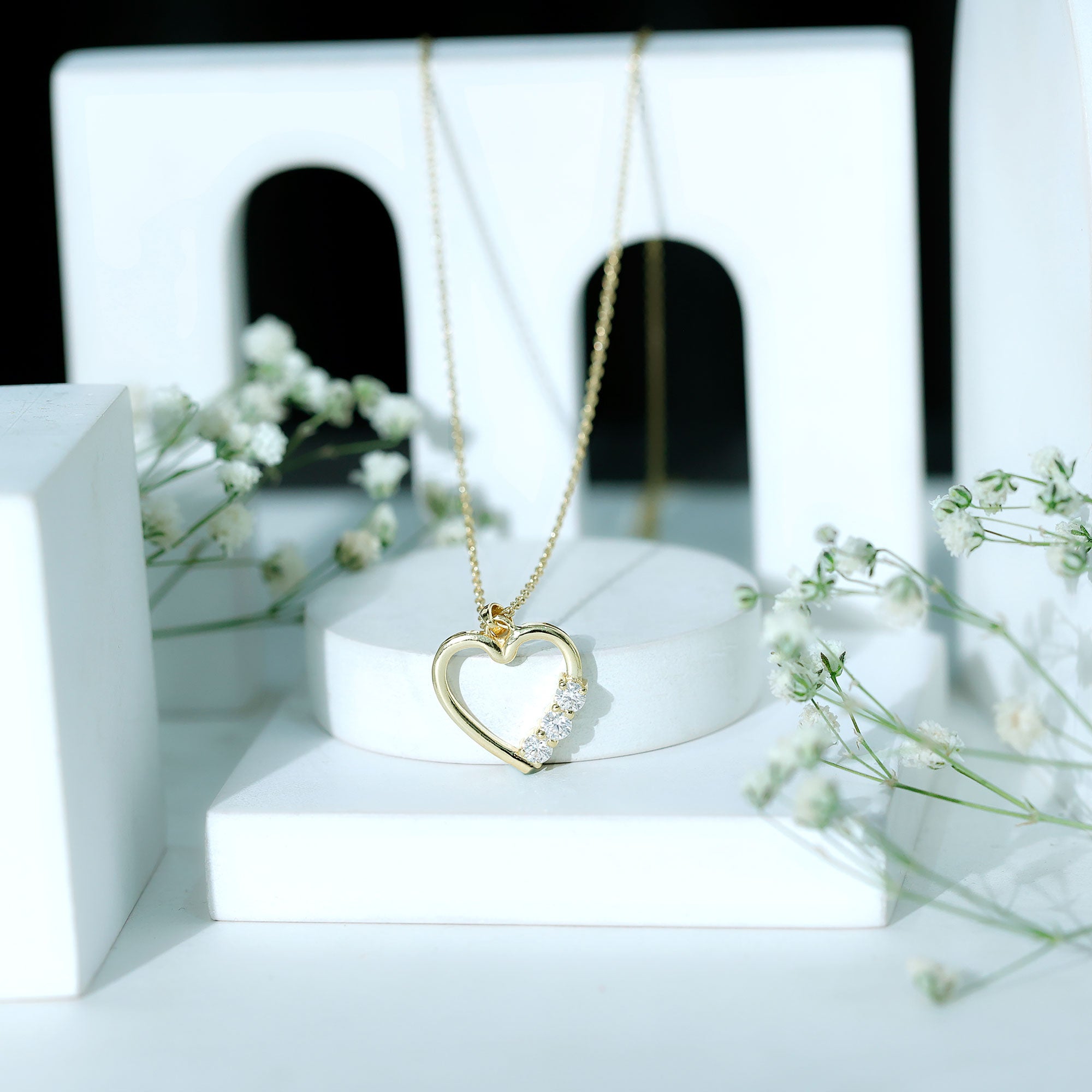Simple Moissanite Open Heart Pendant Necklace D-VS1 - Rosec Jewels