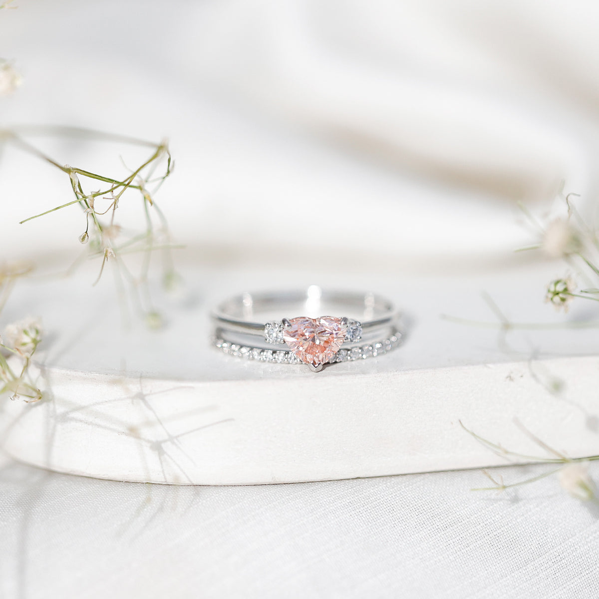 IGI Certified Lab Grown Pink Heart Engagement Ring With Diamond Wedding Band Fancy Pink - VS1 - Rosec Jewels