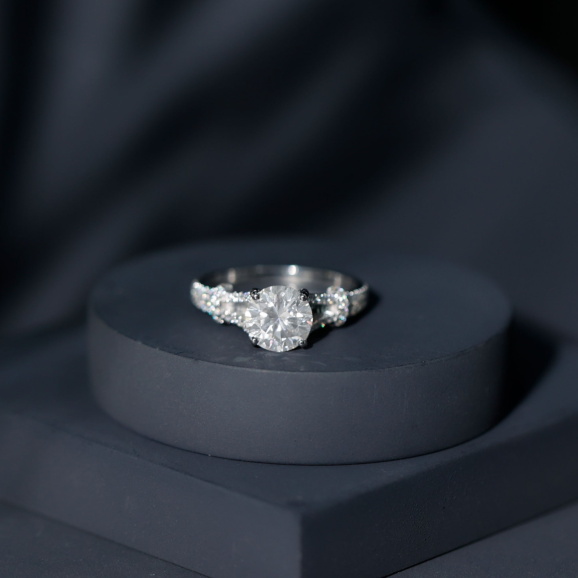 3 CT Simulated Diamond Solitaire Engagement Ring with Split Shank AAAA - Rosec Jewels