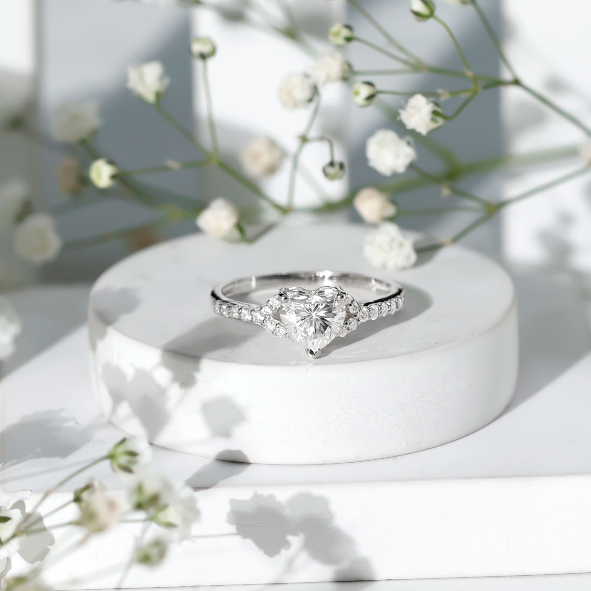 Certified Heart Shape Moissanite Engagement Ring D-VS1 - Rosec Jewels