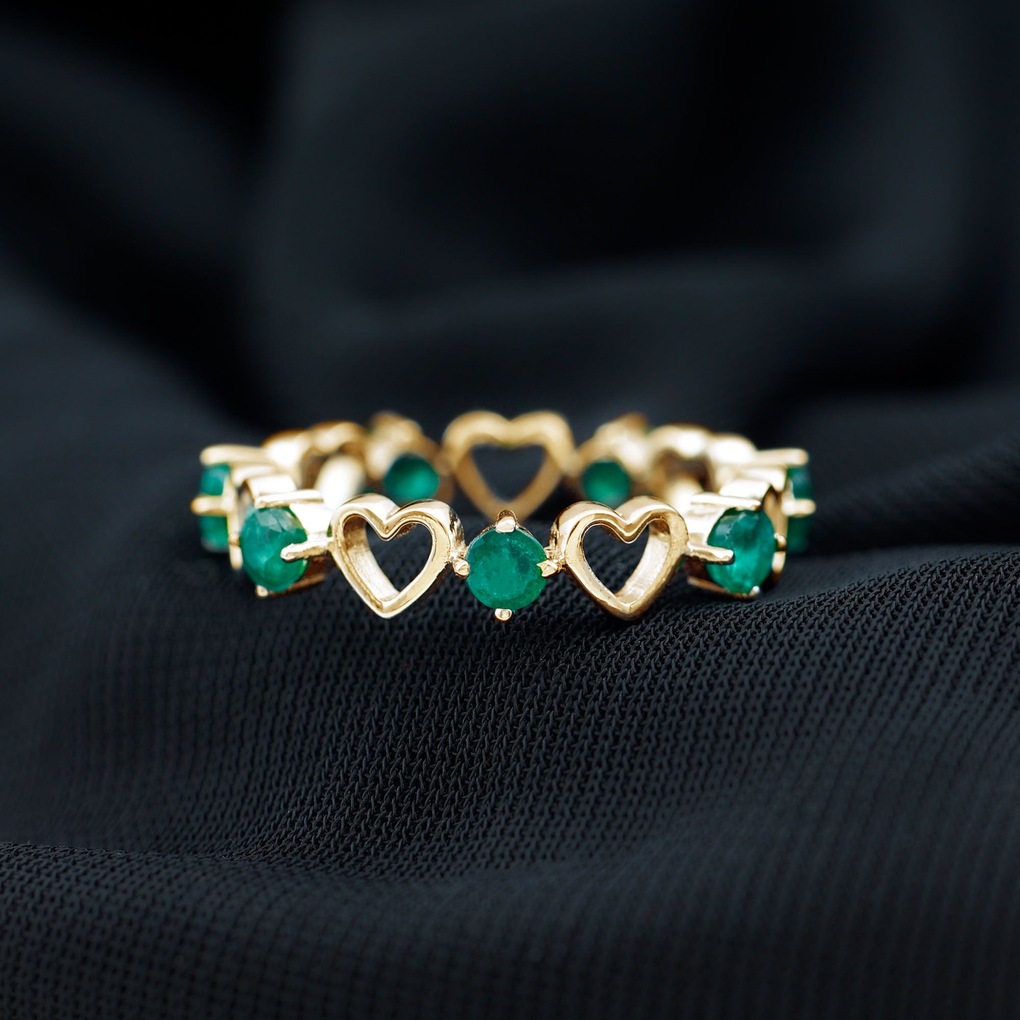 Minimalist Emerald Heart Shape Wedding Band AAA - Rosec Jewels