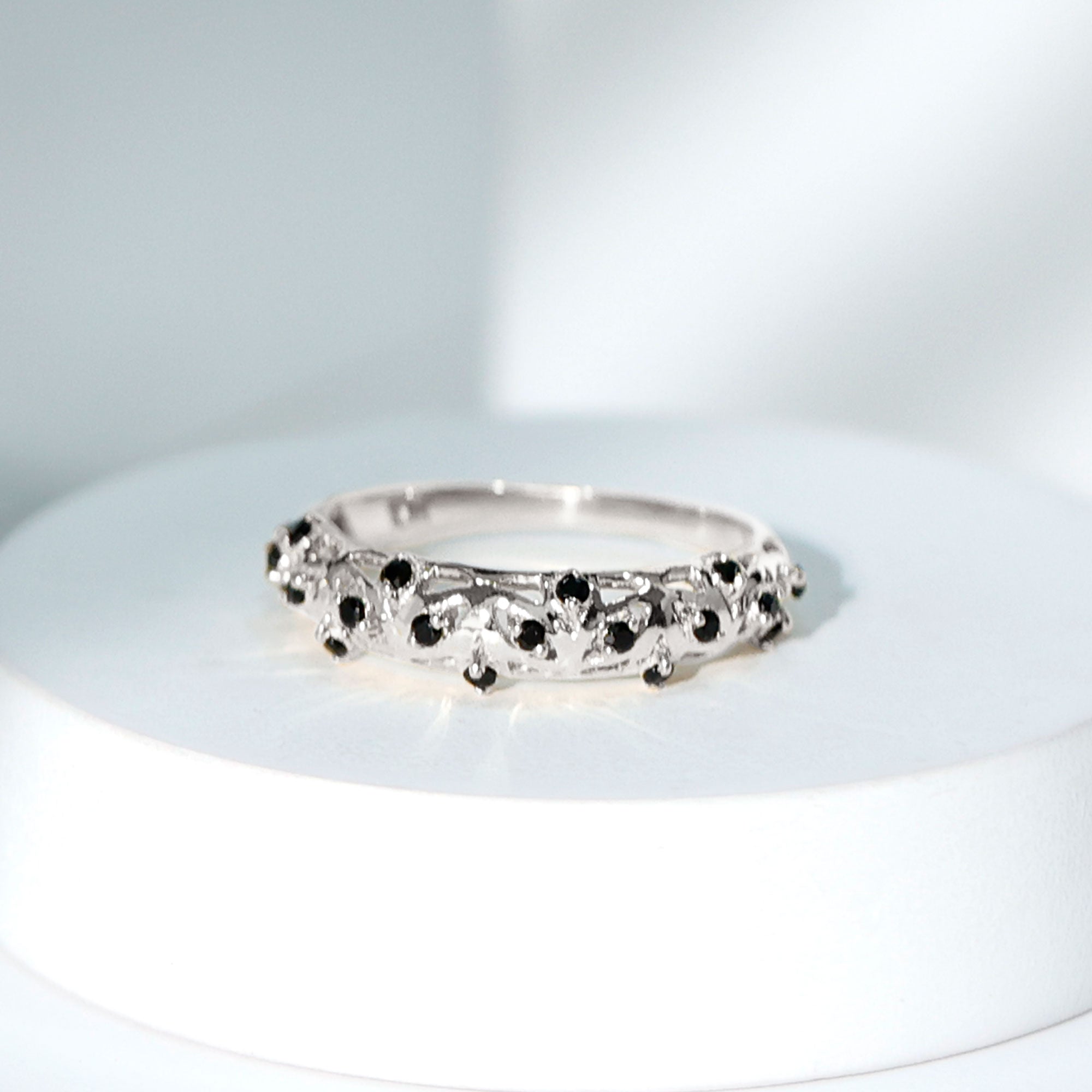 Rosec Jewels-Round Cut Certified Black Onyx Filigree Wedding Band