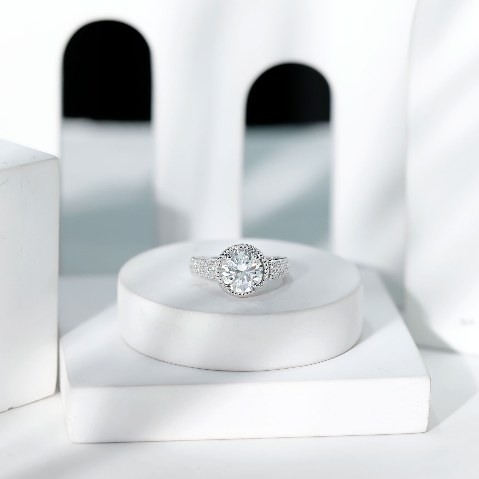 Rosec Jewels-Lab Grown Diamond Circle Engagement Ring With Rope Frame