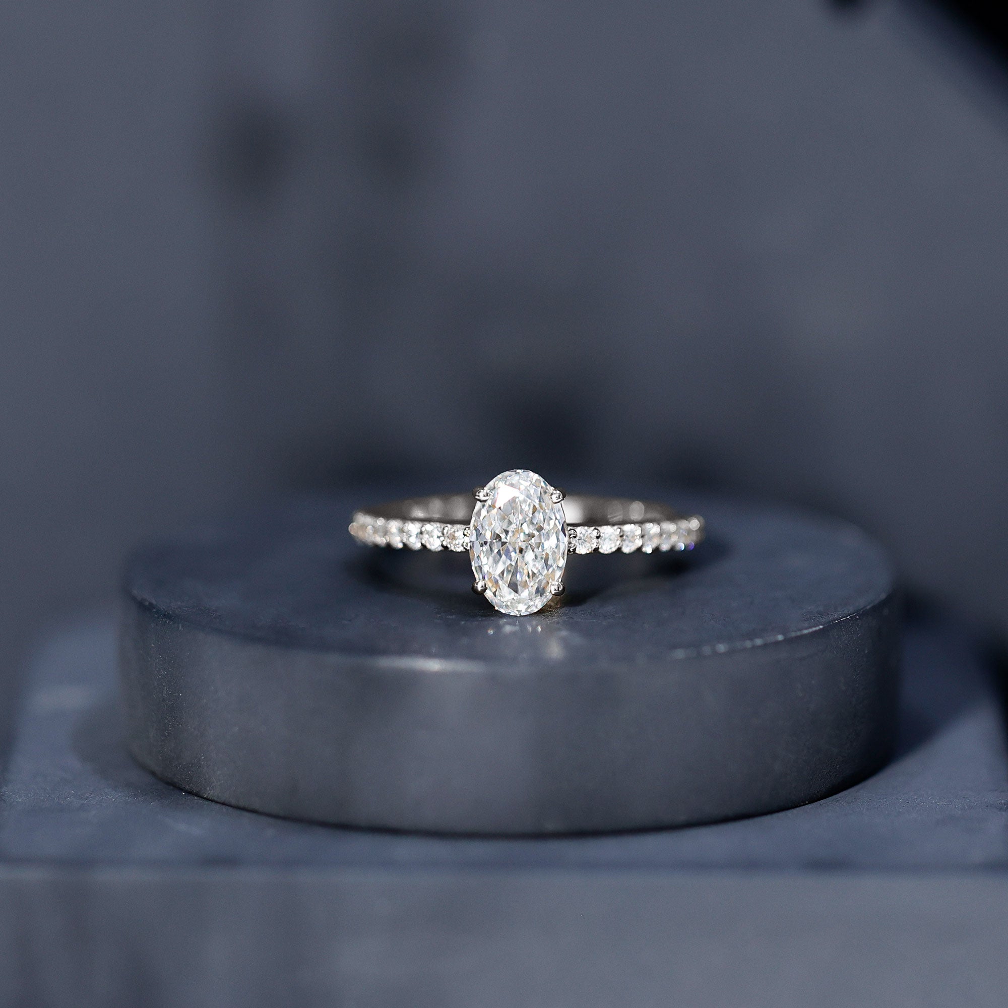 Lab Grown 2 Carat Diamond Oval Engagement Ring with IGI Certificate Lab - ( E-VS1 ) - Rosec Jewels