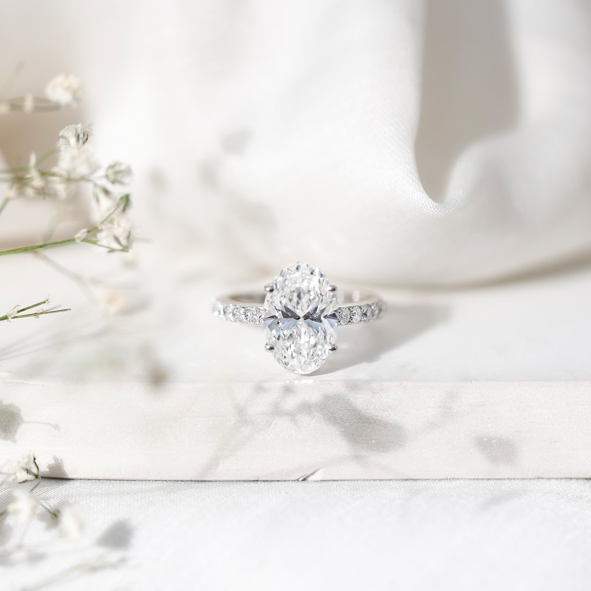IGI Certified 4 Carat Oval Lab Grown Diamond Huge Engagement Ring Lab - ( E-VS1 ) - Rosec Jewels