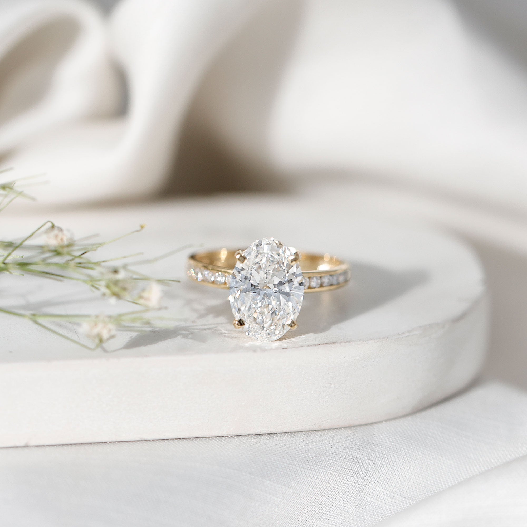 Oval Cut 5 Carat Lab Grown Diamond Big Engagement Ring with IGI Certificate Lab - ( E-VS1 ) - Rosec Jewels