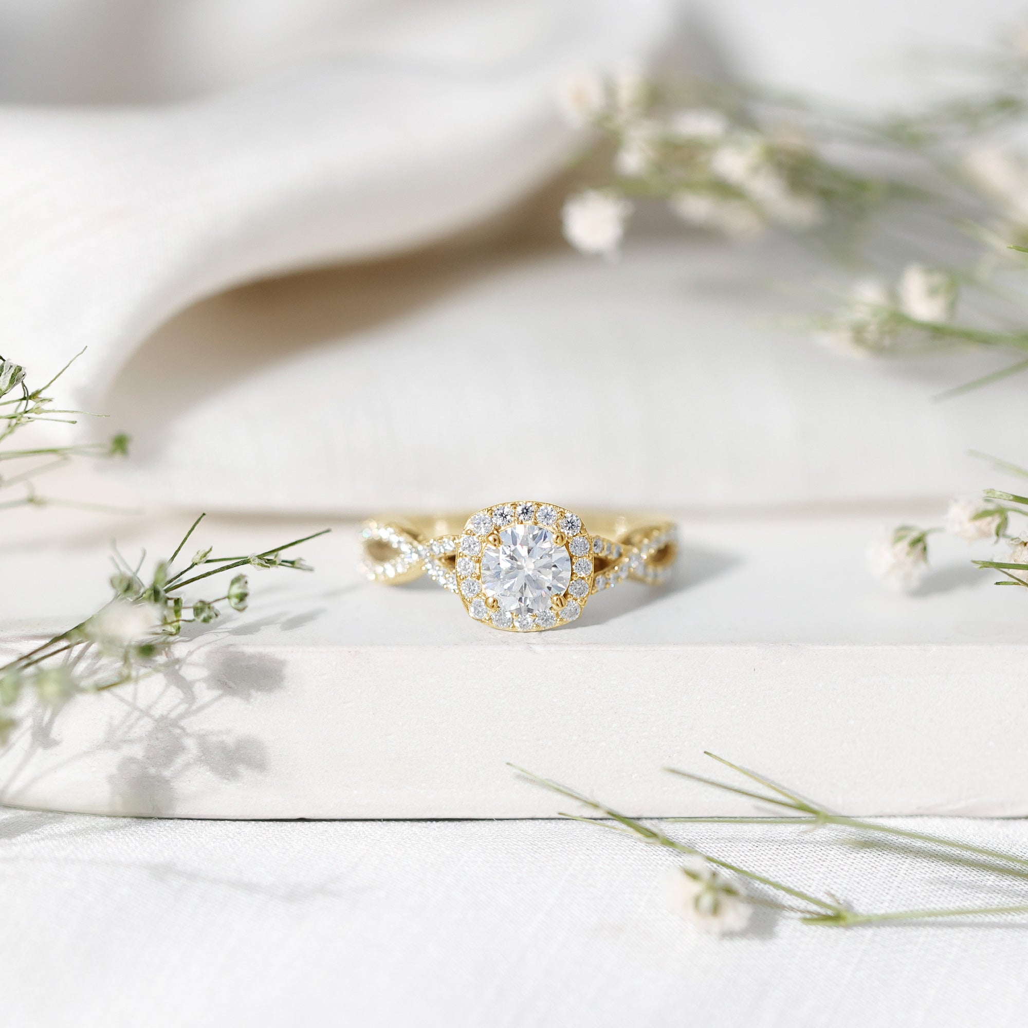 Certified Moissanite Halo Engagement Ring with Criss Cross Shank D-VS1 - Rosec Jewels