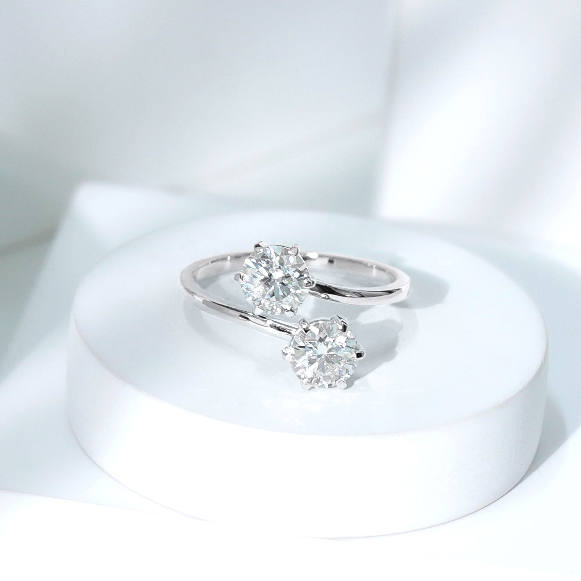7 MM Round Certified Moissanite Toi et Moi Engagement Ring D-VS1 - Rosec Jewels