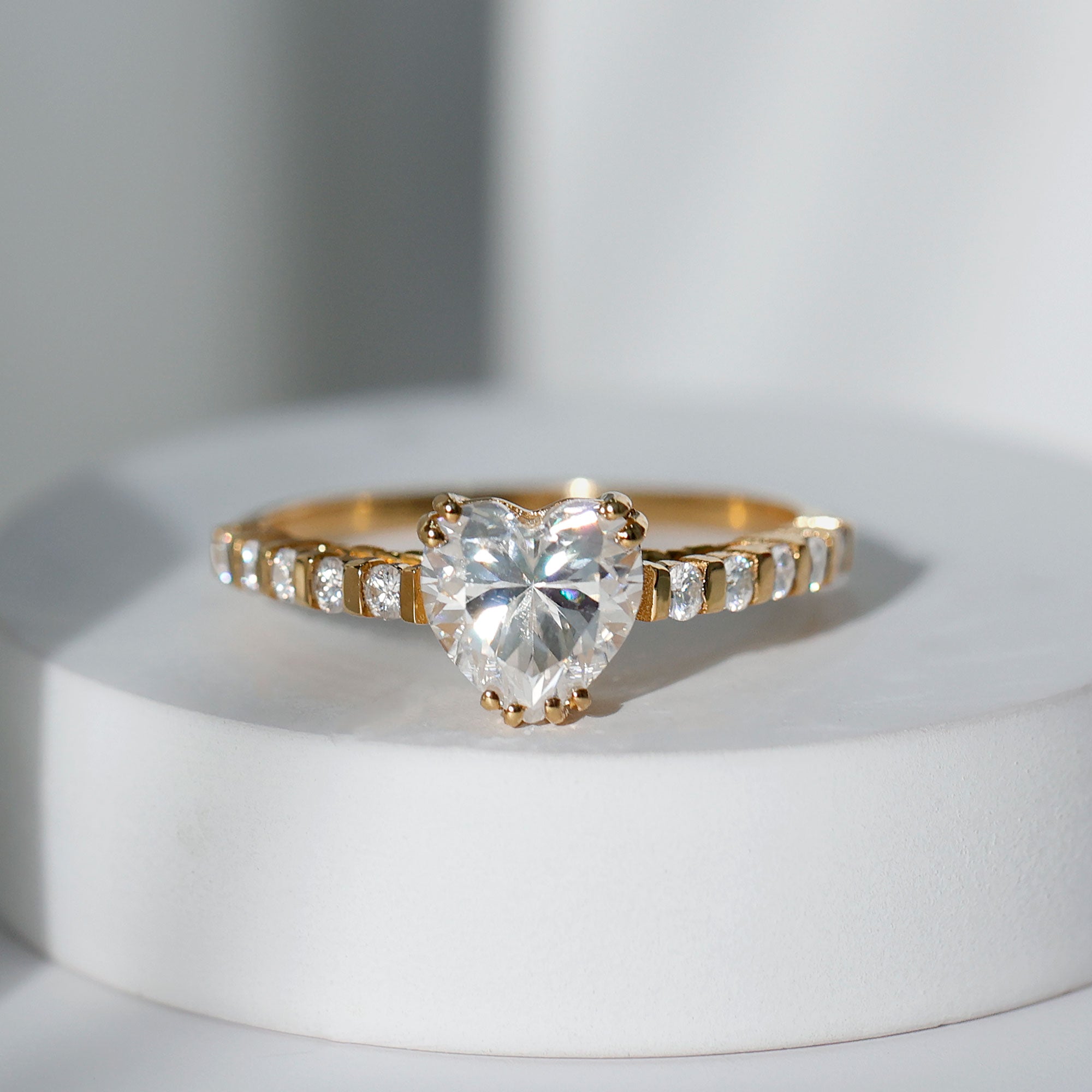 IGI Certified Lab Grown Diamond Heart Engagement Ring 2 Carat Lab - ( E-VS1 ) - Rosec Jewels
