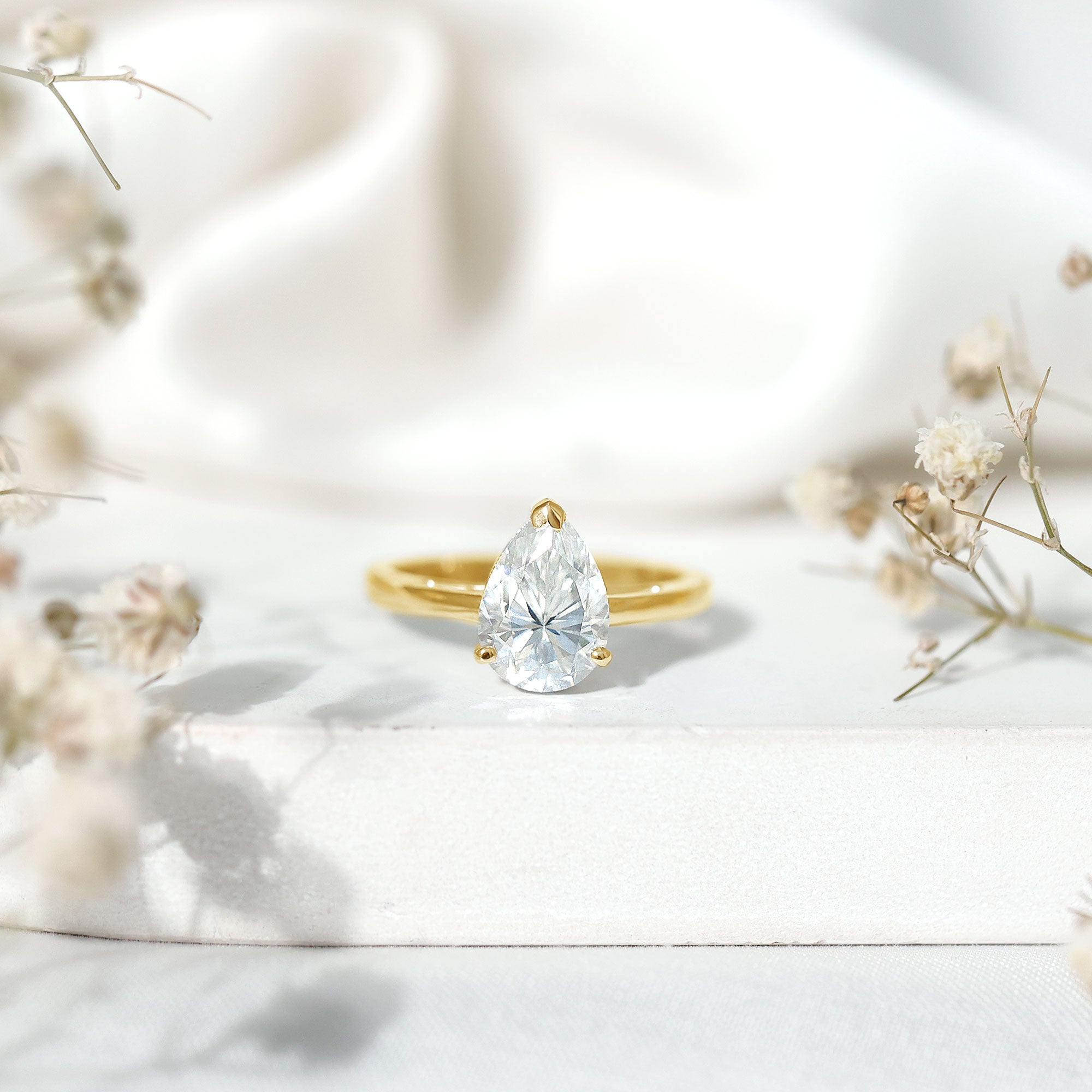 2 CT Moissanite Pear Shaped Engagement Ring for Women D-VS1 - Rosec Jewels
