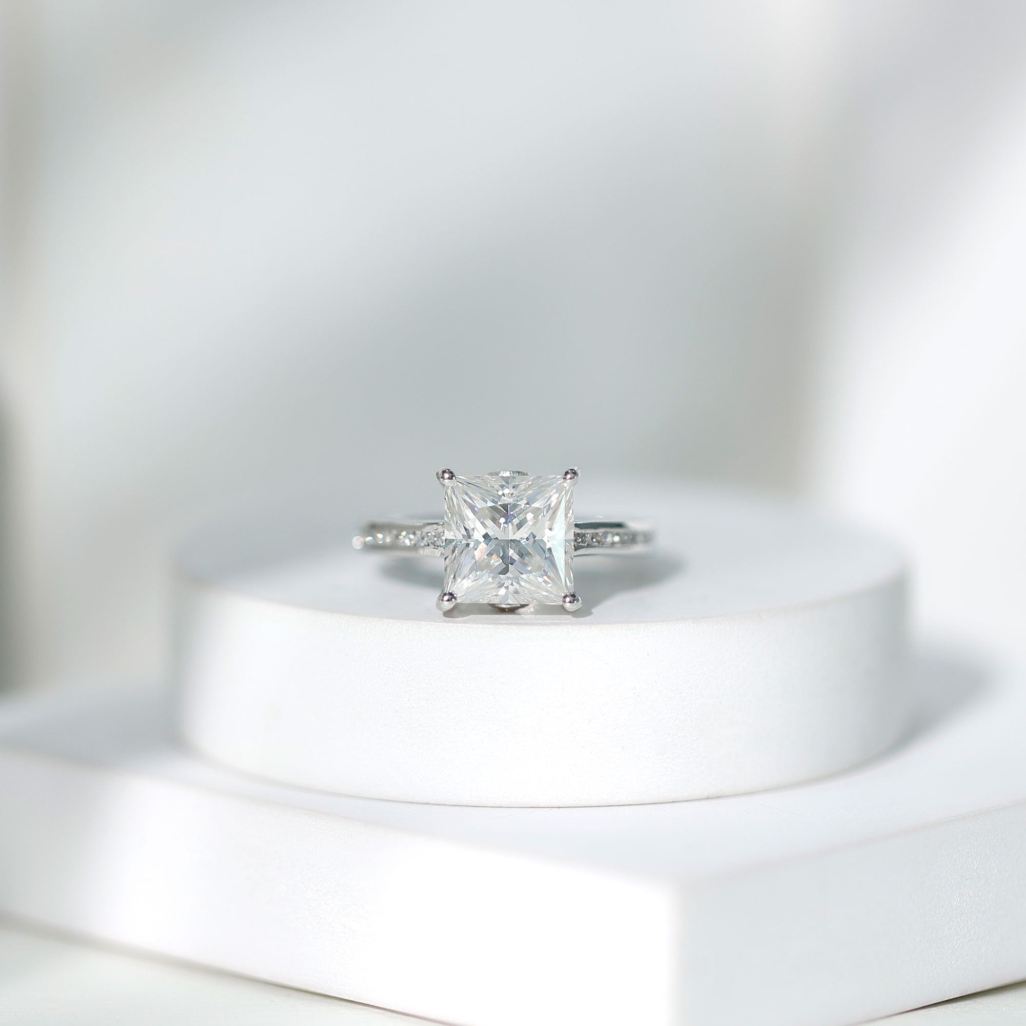 Solitaire Moissanite Princess Cut Engagement Ring with Side Stones D-VS1 - Rosec Jewels
