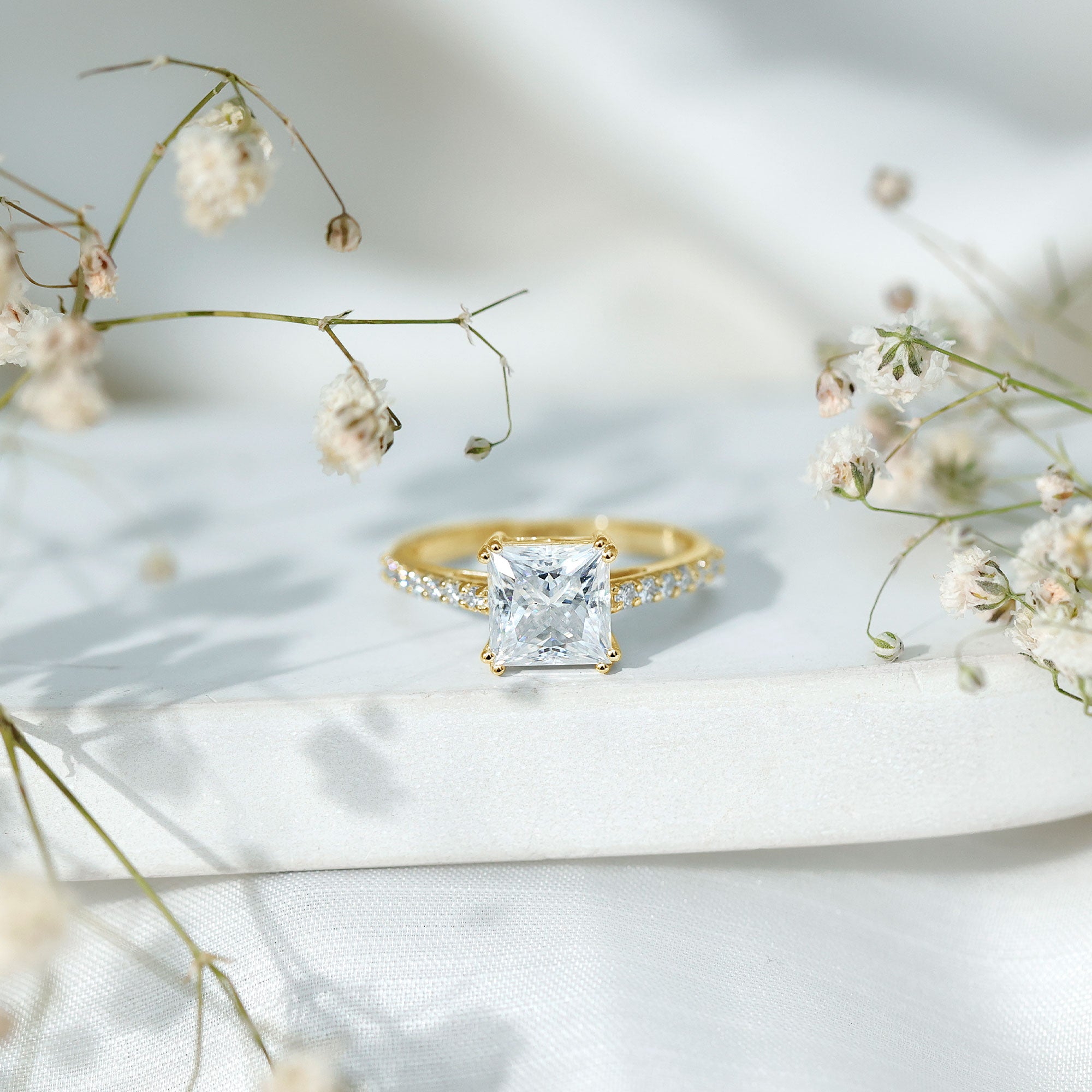 3 Carat Moissanite Princess Cut Engagement Ring With Double Prongs D-VS1 - Rosec Jewels