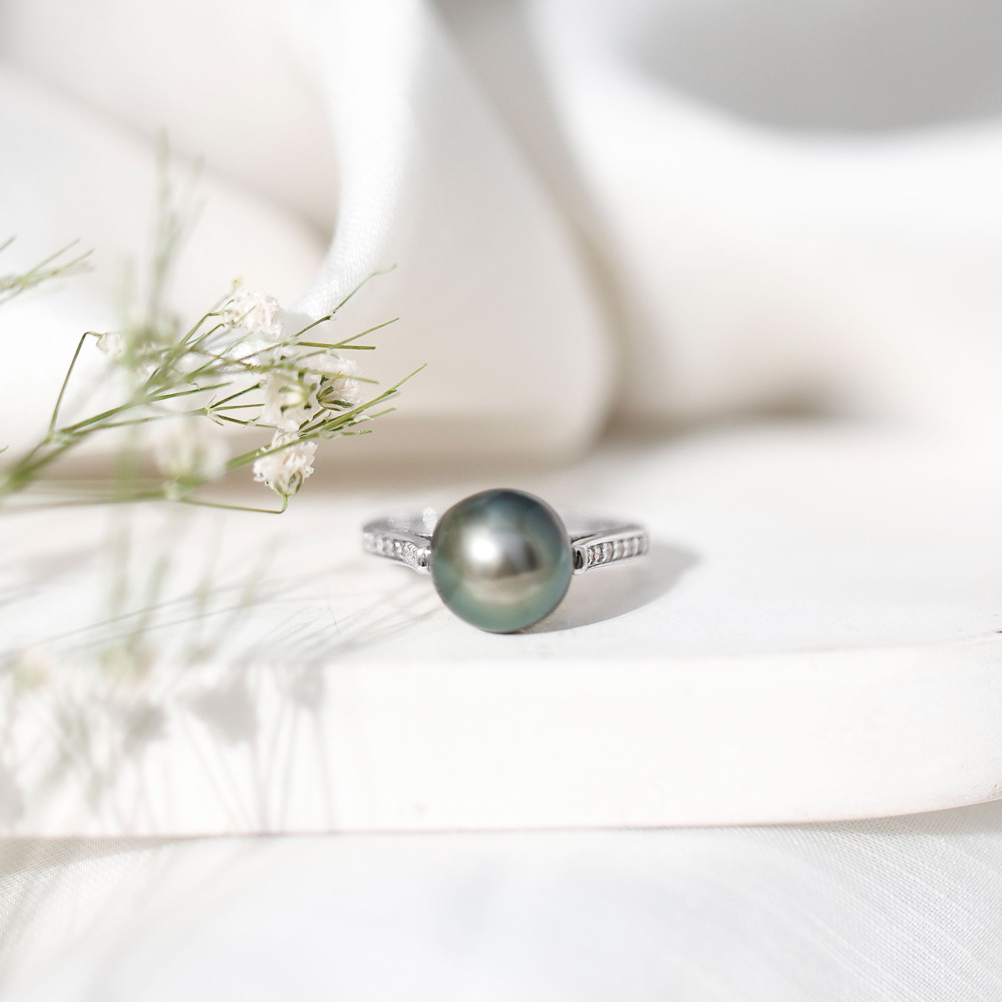 Real Tahitian Pearl Solitaire Engagement Ring with Diamond AAA - Rosec Jewels