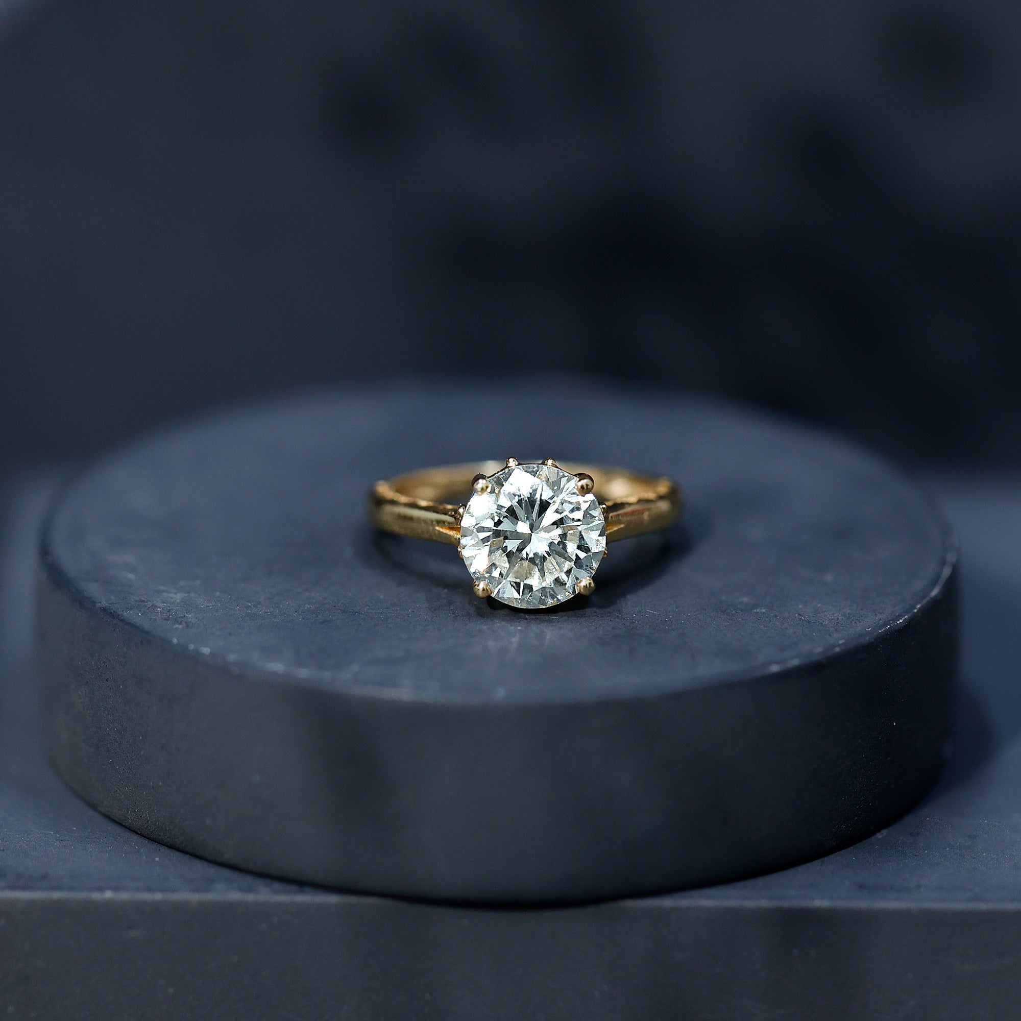 8 MM Round Cut Moissanite Engagement Ring with Milgrain Detailing D-VS1 - Rosec Jewels
