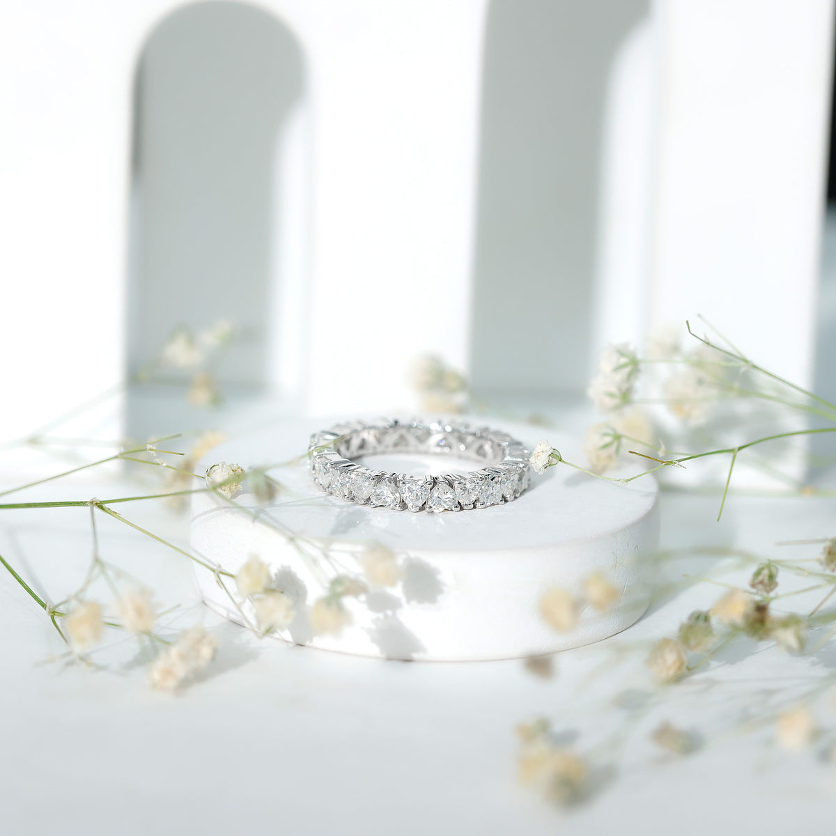 Claw Set Moissanite Heart Wedding Band for Women D-VS1 - Rosec Jewels