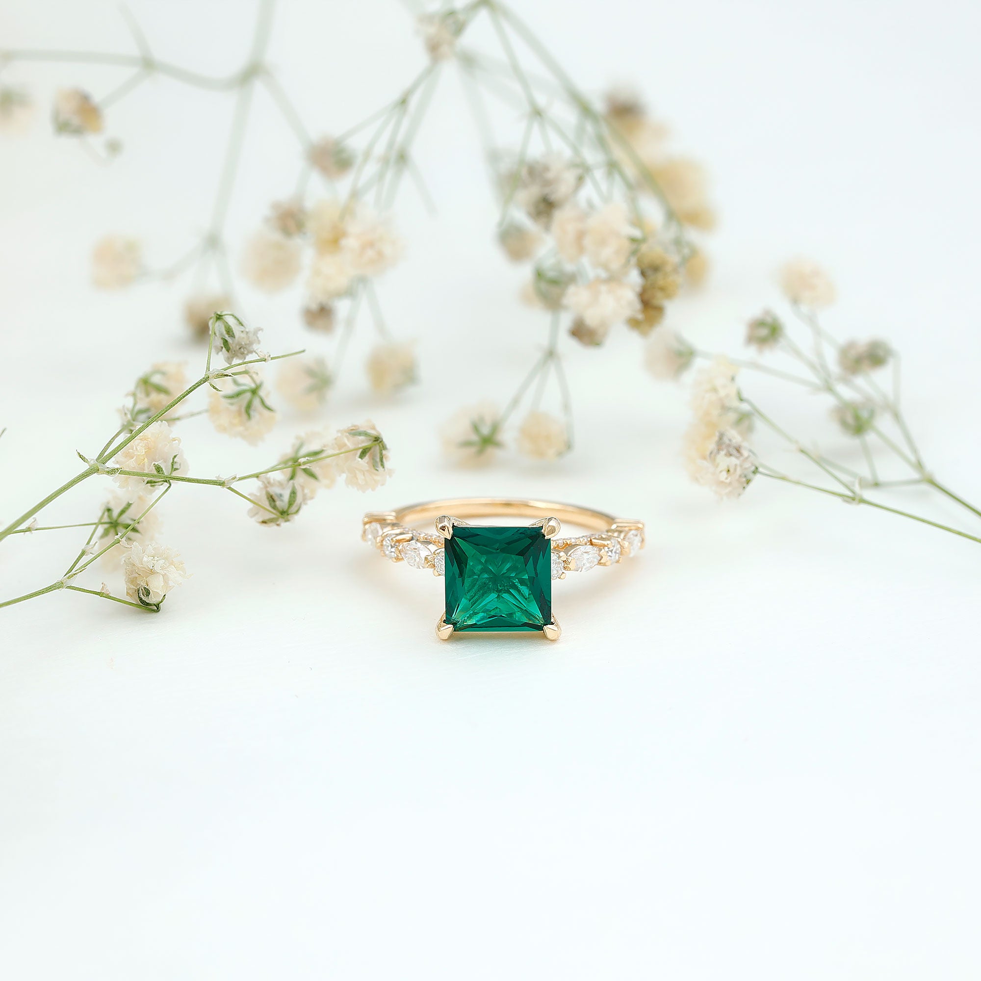 Rosec Jewels-8 MM Solitaire Lab Emerald Princess Cut Engagement Ring with Moissanite