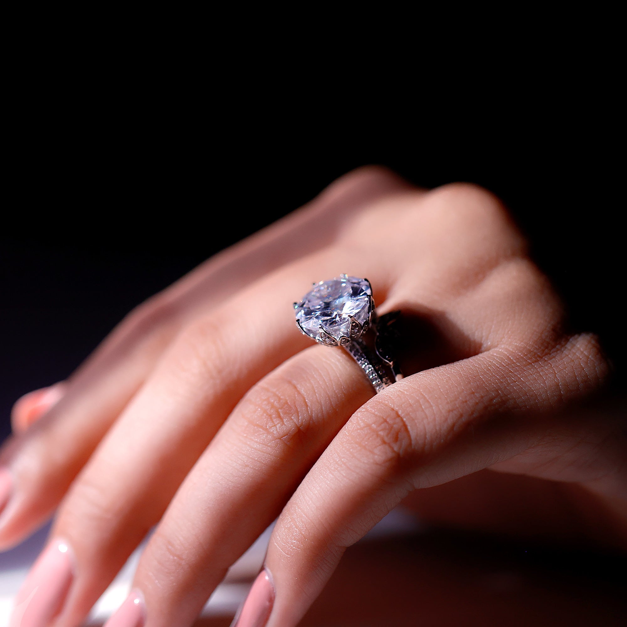 10MM Round Moissanite Flower Engagement Ring With Enhancer D-VS1 - Rosec Jewels