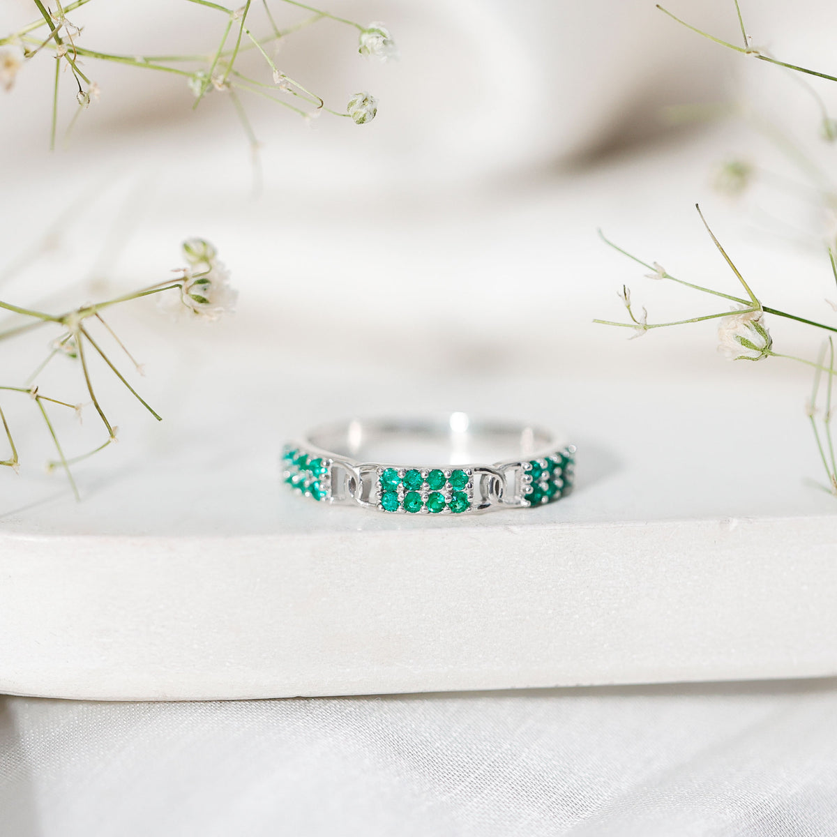 Real Emerald Interlocking Wedding Band with Certificate AAA - Rosec Jewels