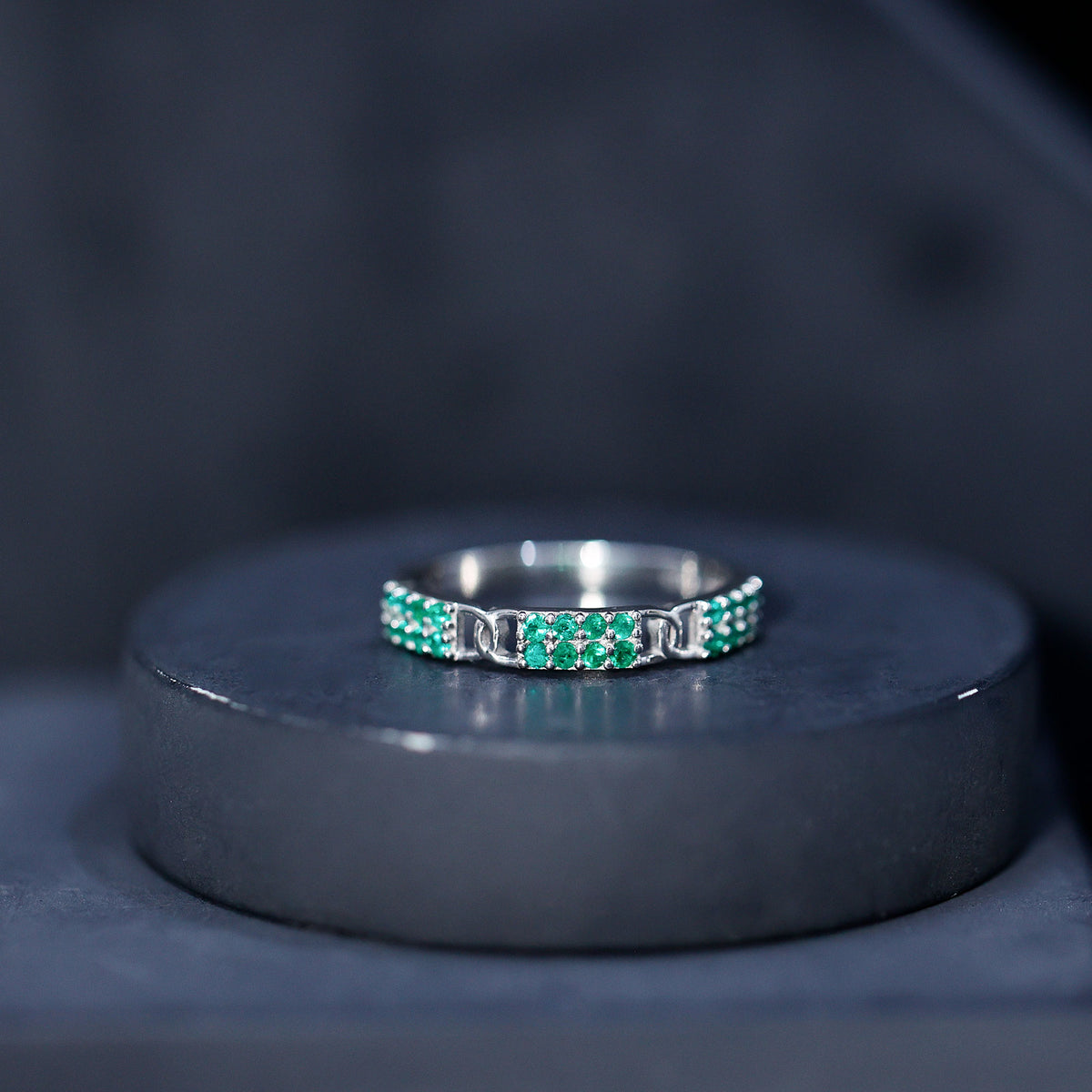 Real Emerald Interlocking Wedding Band with Certificate AAA - Rosec Jewels