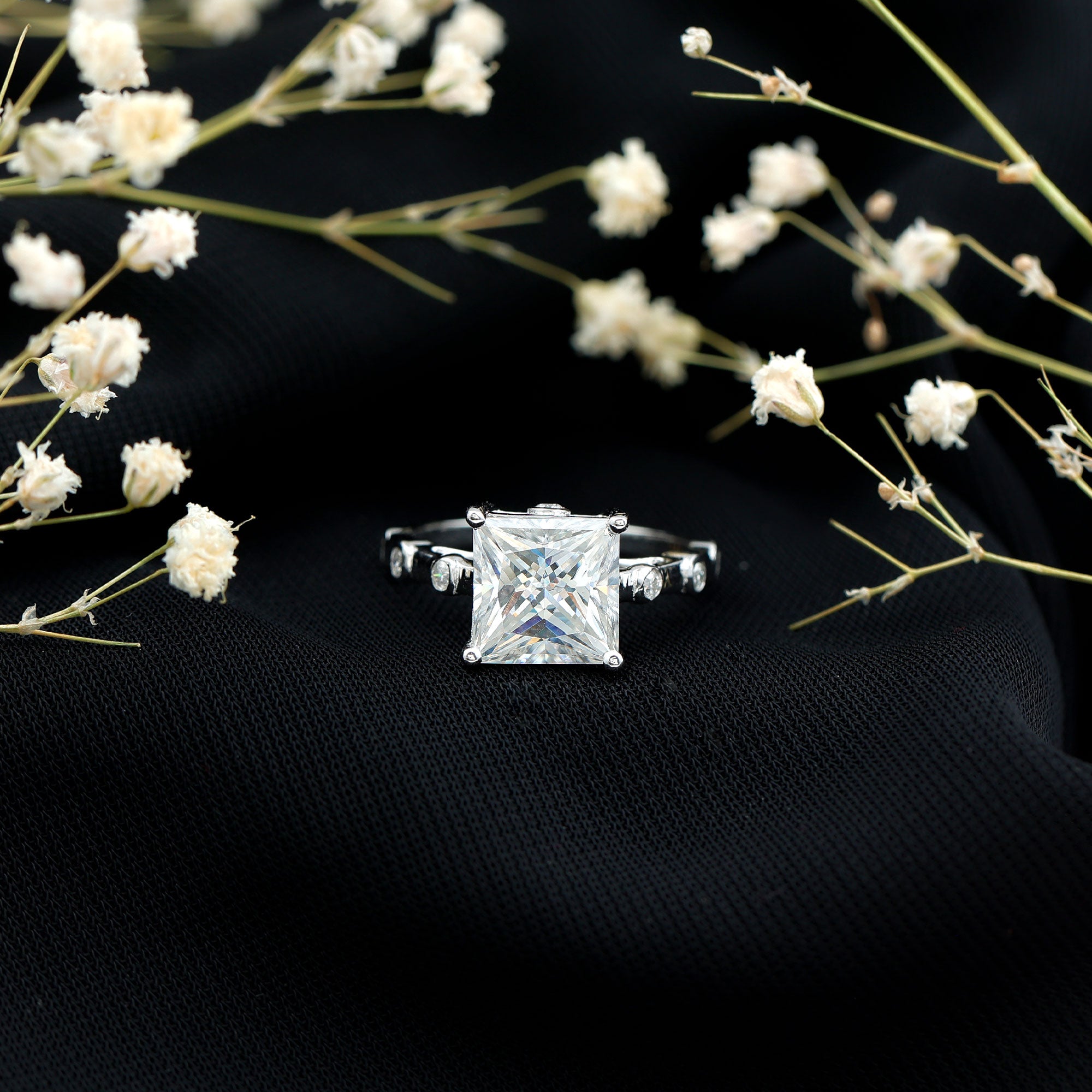 Princess Cut Moissanite Solitaire Engagement Ring with Spaced Accent D-VS1 - Rosec Jewels