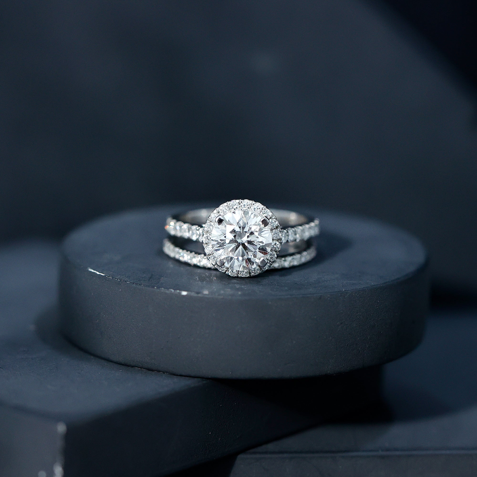 2 Carat Moissanite Classic Halo Wedding Ring Set D-VS1 - Rosec Jewels