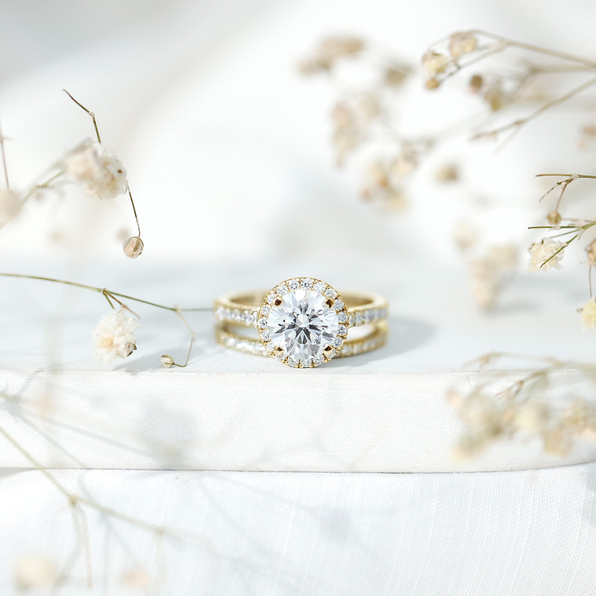 2 Carat Moissanite Classic Halo Wedding Ring Set D-VS1 - Rosec Jewels
