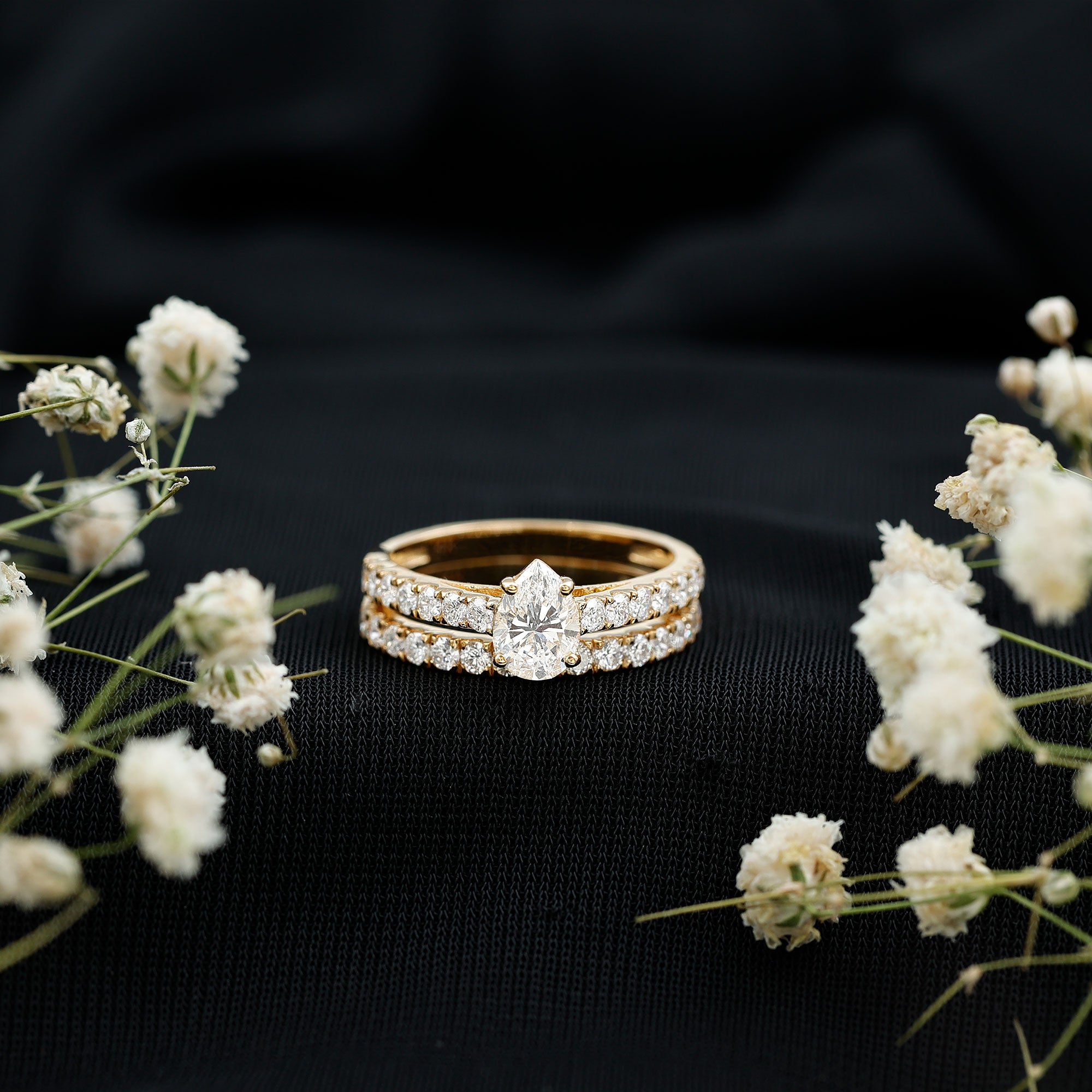 Pear Shaped Moissanite Engagement Ring with Wedding Band D-VS1 - Rosec Jewels