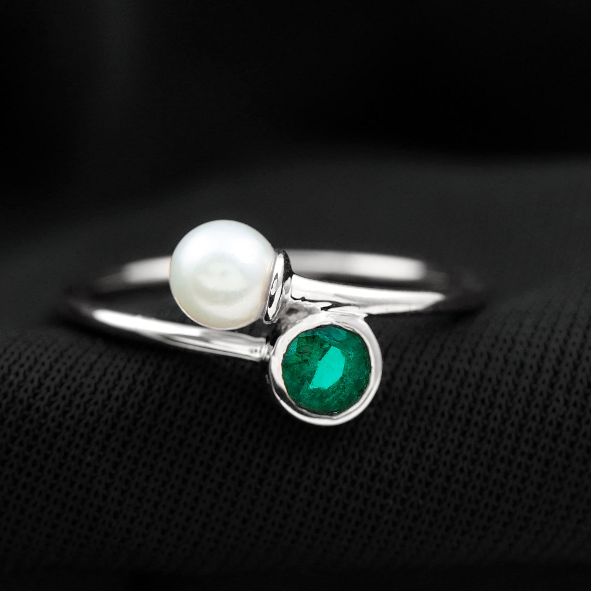 Natural Freshwater Pearl Toi Et Moi Promise Ring with Lab Emerald AAA - Rosec Jewels