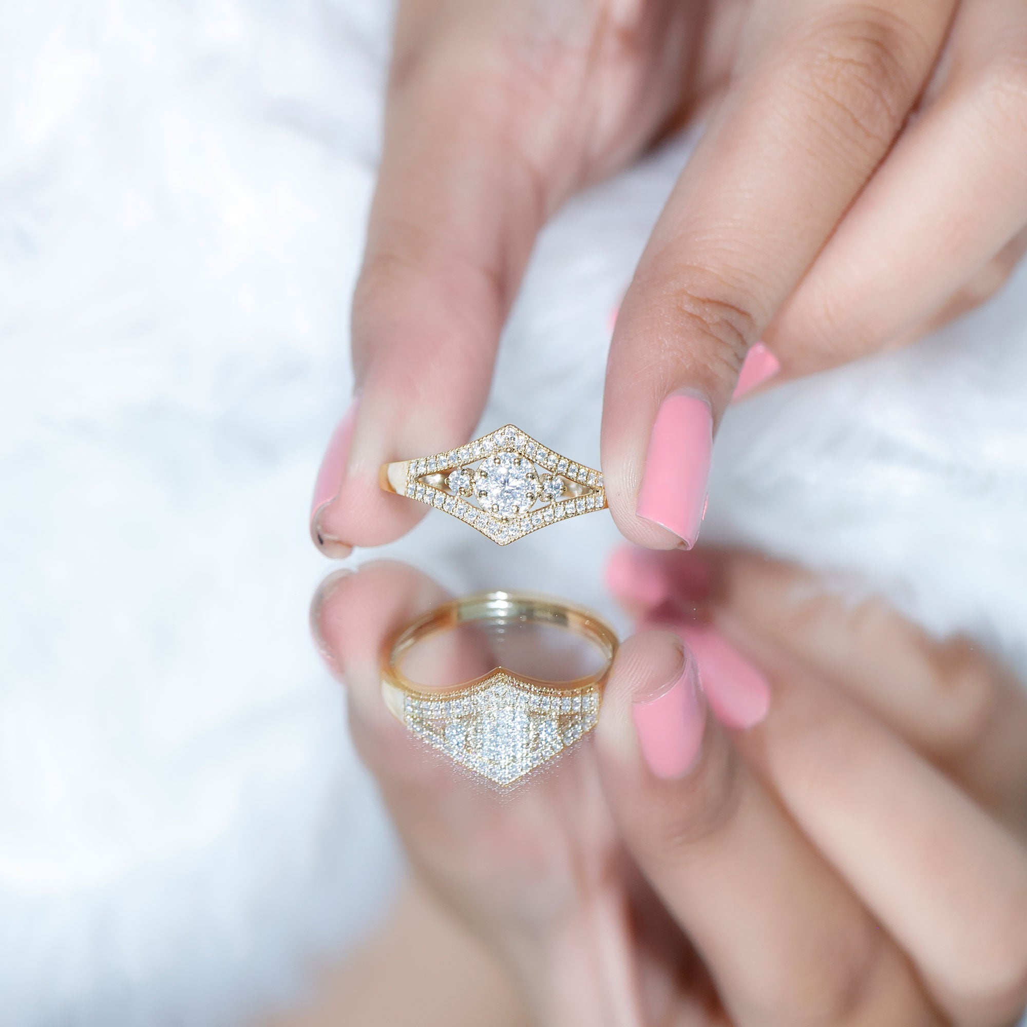 Round Diamond Vintage Ring in illusion Setting Natural - ( HI-SI ) - Rosec Jewels