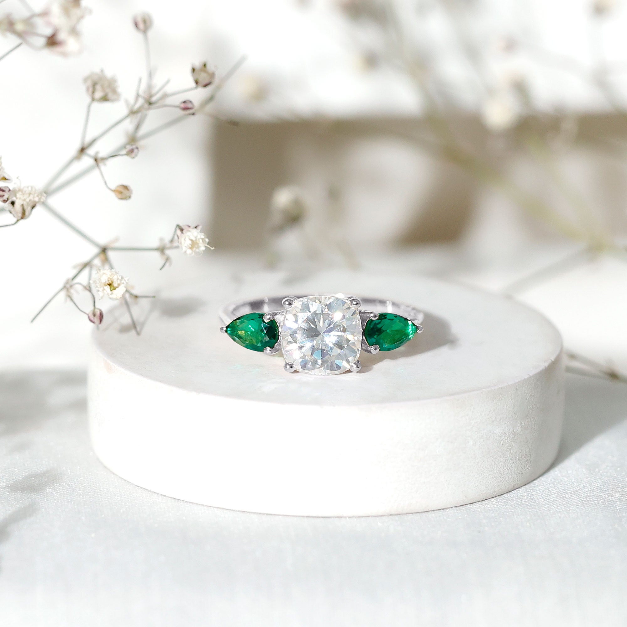 3 CT Moissanite Three Stone Engagement Ring With Emerald D-VS1 - Rosec Jewels