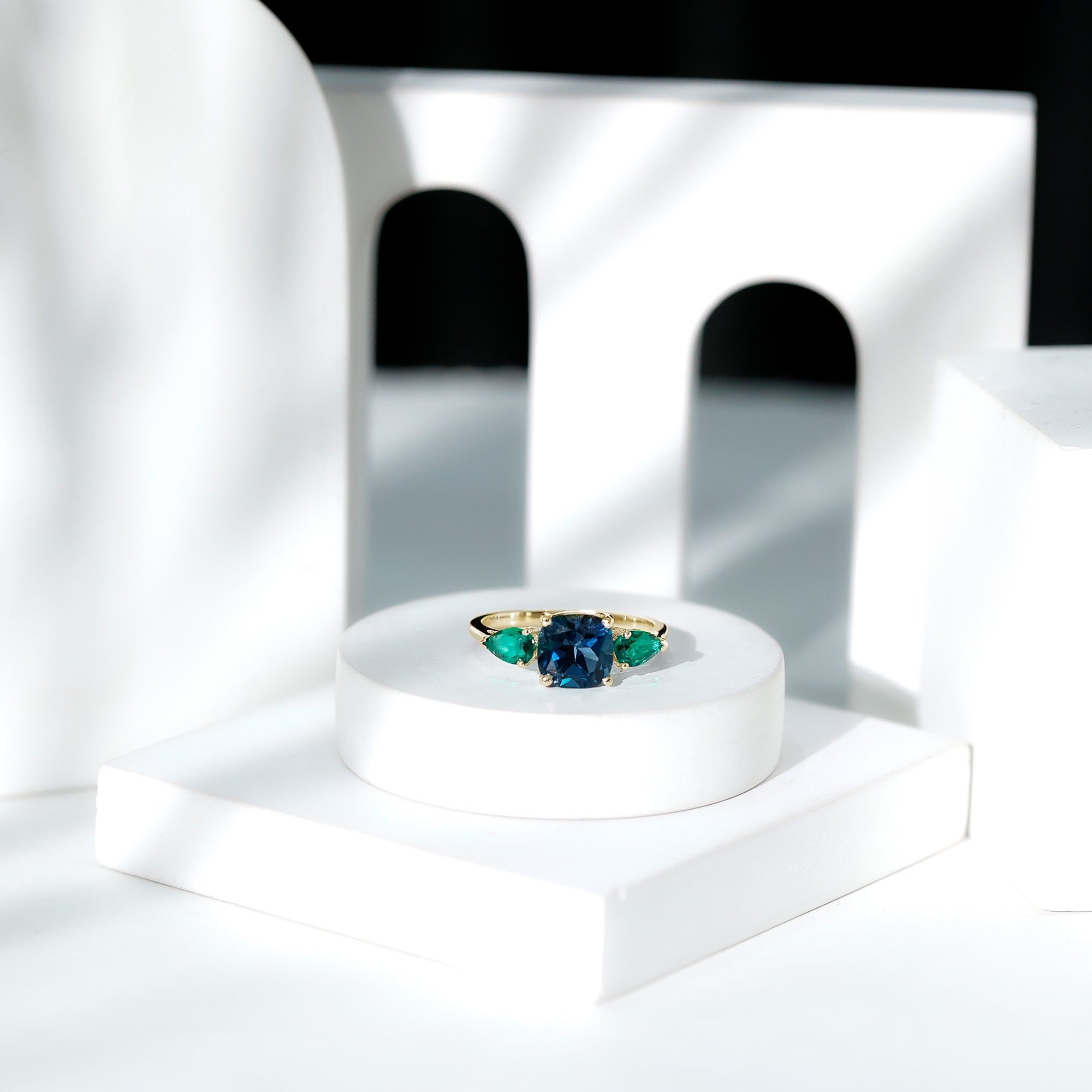 8mm Cushion Shape London Blue Topaz Three Stone Engagement Ring with Lab Emerald AAA - Rosec Jewels