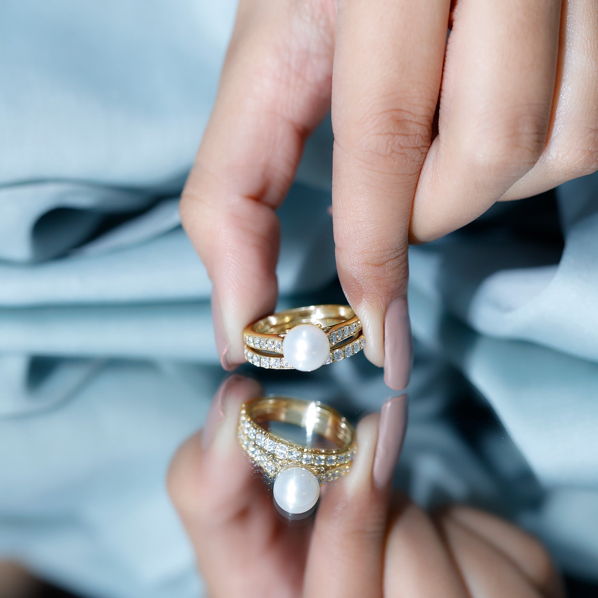 Rosec Jewels-Natural White Pearl Wedding Bridal Ring Set with Moissanite